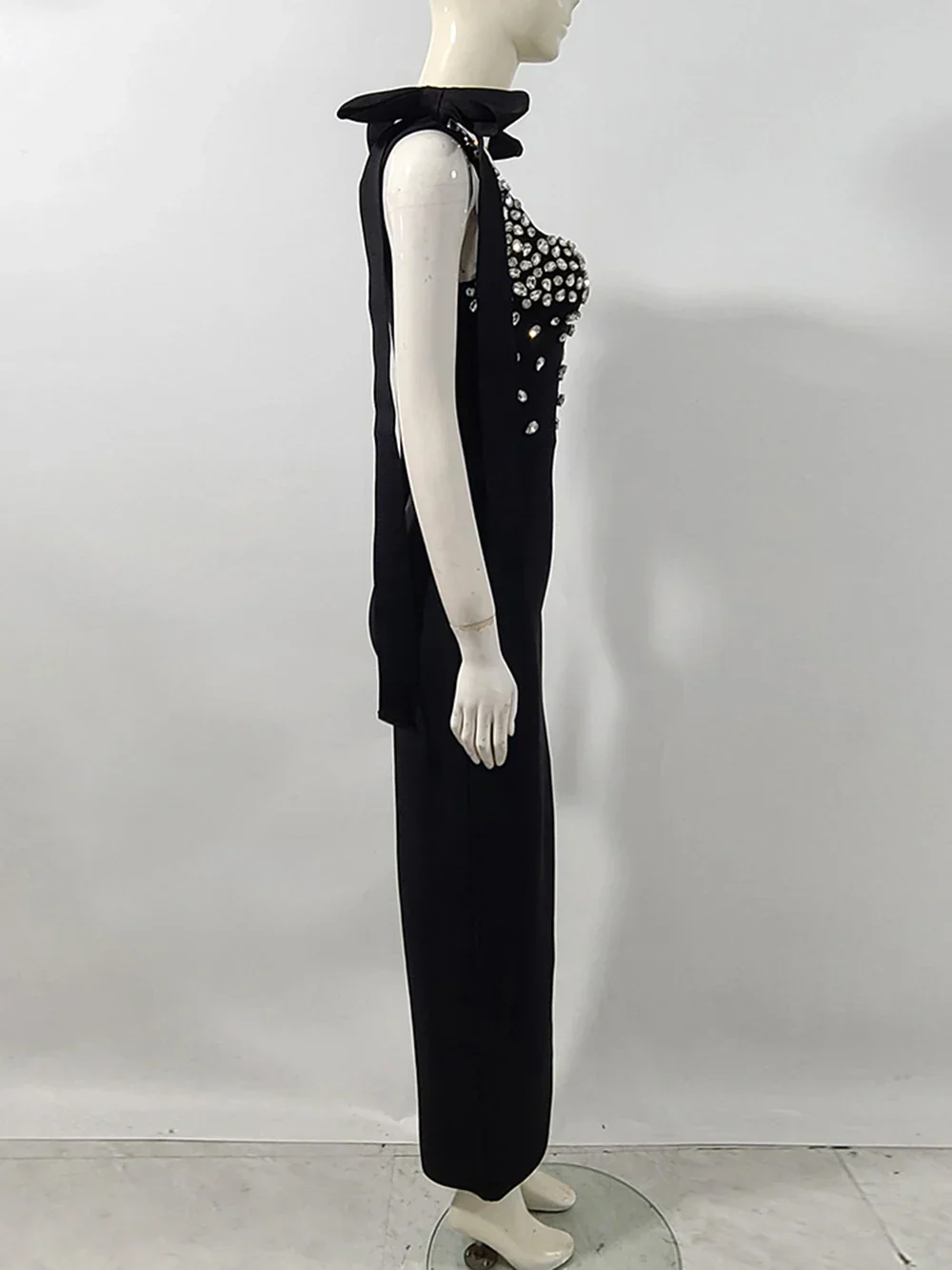 Ladies Sparkling Luxury Diamond Spaghetti Strap Backless Design Sleeveless Sexy Maxi Bandage Dress Celebrity Evening Party Gowns - Image 2