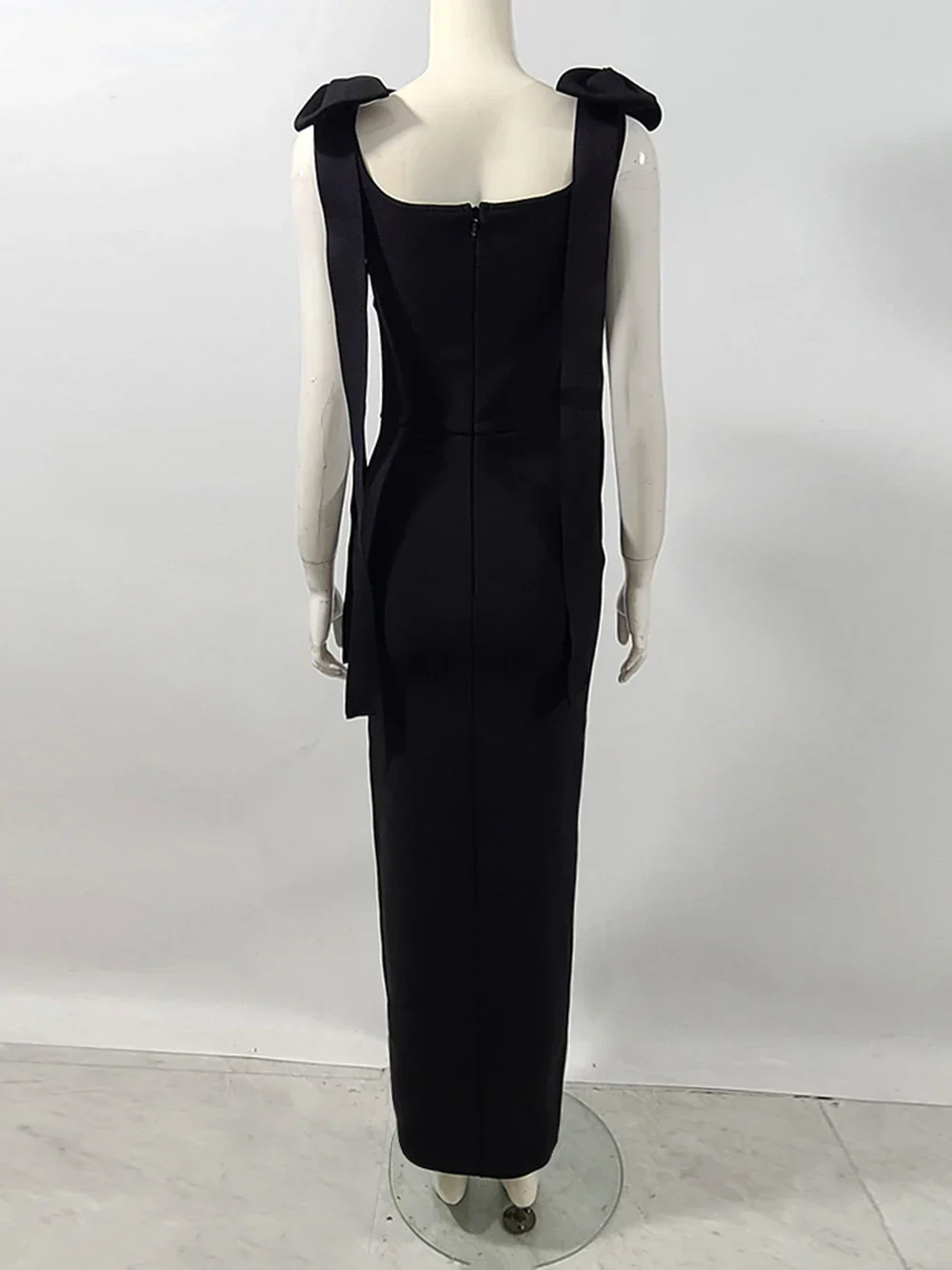 Ladies Sparkling Luxury Diamond Spaghetti Strap Backless Design Sleeveless Sexy Maxi Bandage Dress Celebrity Evening Party Gowns - Image 3