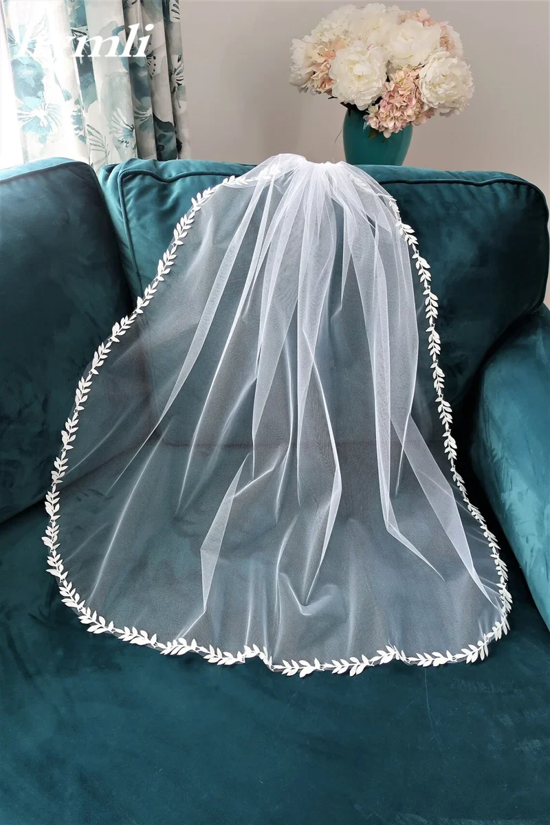 Leaf Lace Wedding veil Fingertip Length Bridal Veil in White , Ivory - Image 5