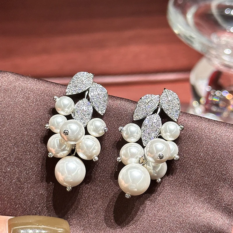 Leaf Pearl Zircon Bridal Earrings Silver Color Zirconia Wedding Earring For Brides Bridesmaids Accessories Women Gift Jewelry