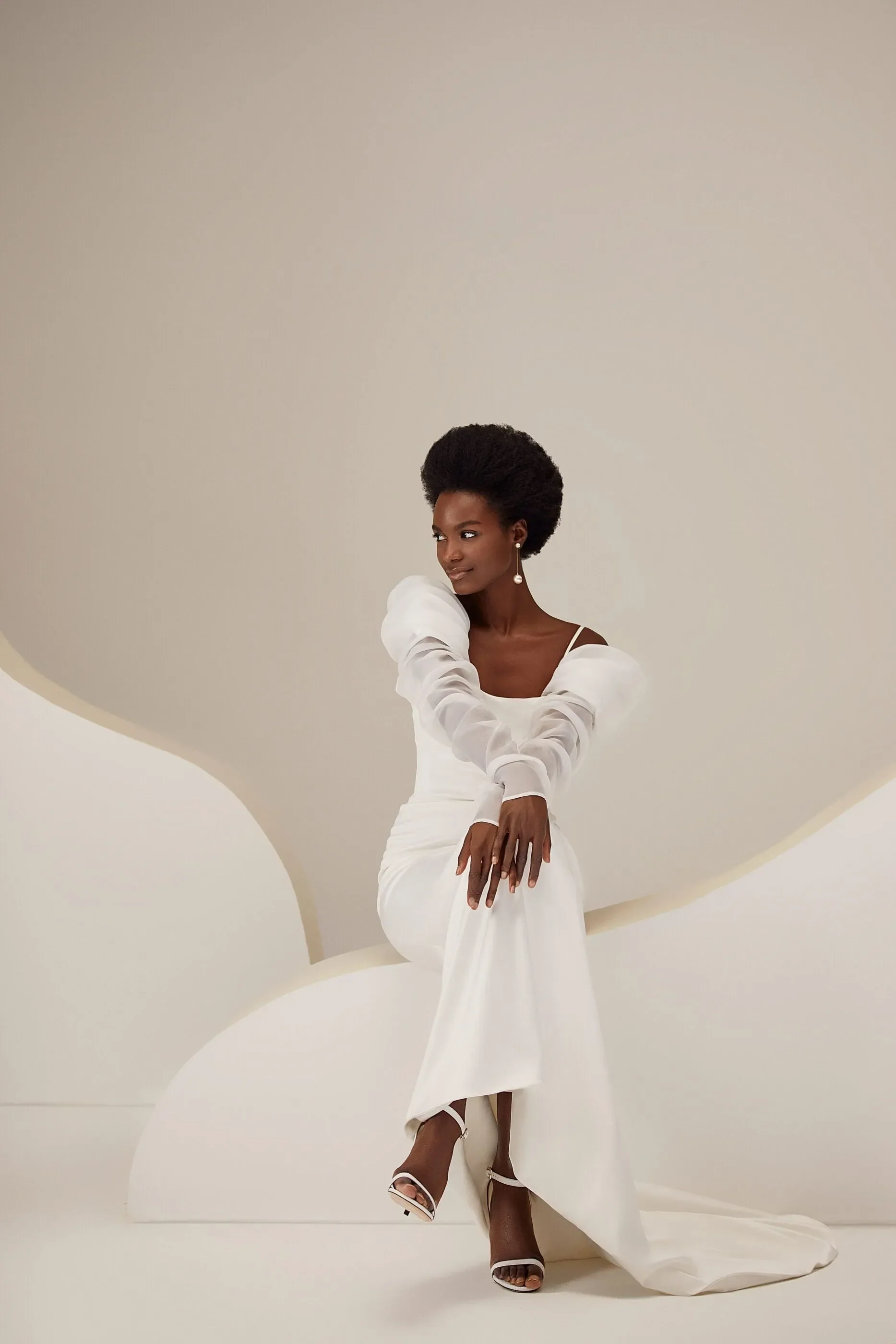 Mermaid Off‐the‐Shoulder Wedding Dress in Ivory Color with Detachable Organza Sleeves Princess Court Train Bow Vestido De Novia Mermaid Modern Satin Bridal Gown - Image 3