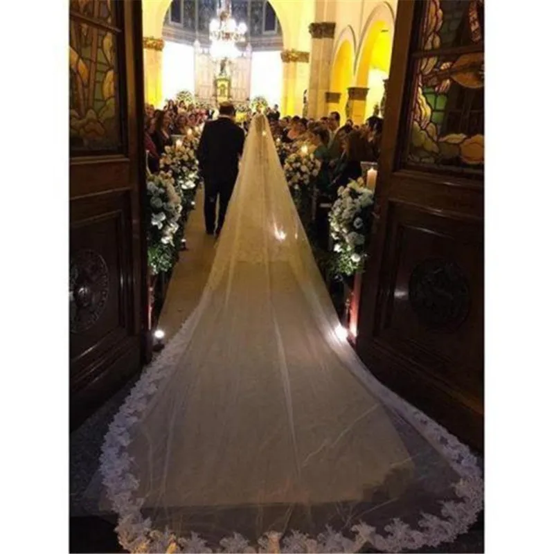 Long Veil 1 Layer Wedding Veil Lace Bridal Veils Cathedral Veil in White , Off-White , Ivory