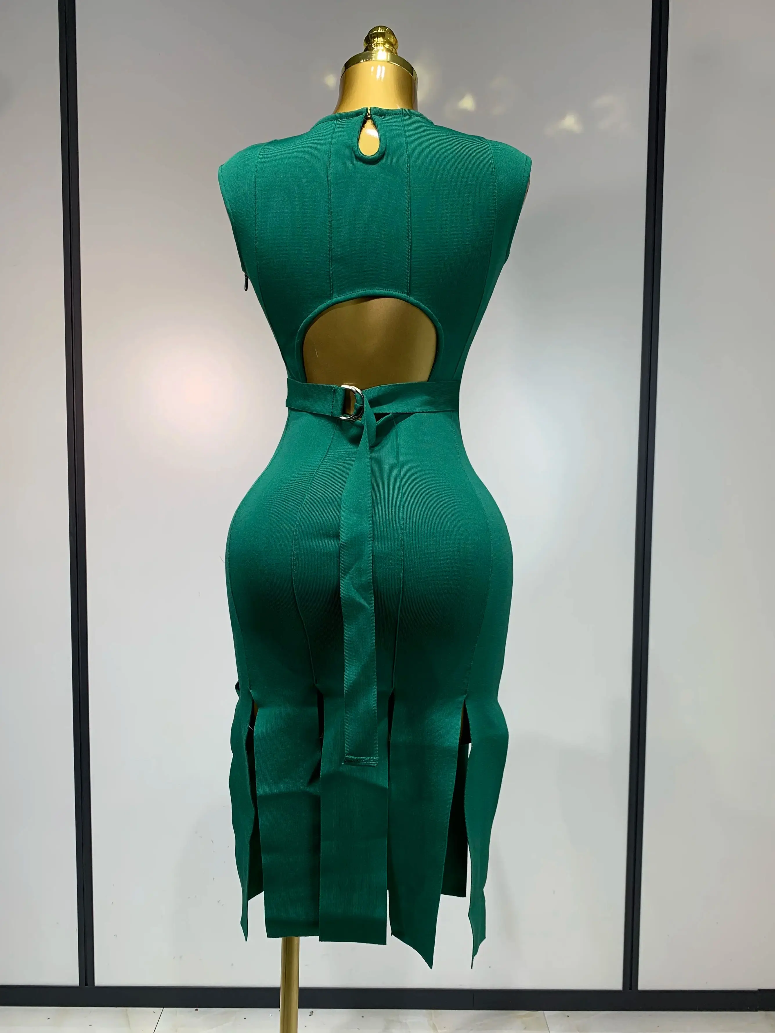 Luxury Birthday Dress Sexy O Neck Sleeveless Hollow Out Fringe Dress Women Green Slim Dresses Elegant Evening Party Club Gowns - Image 4