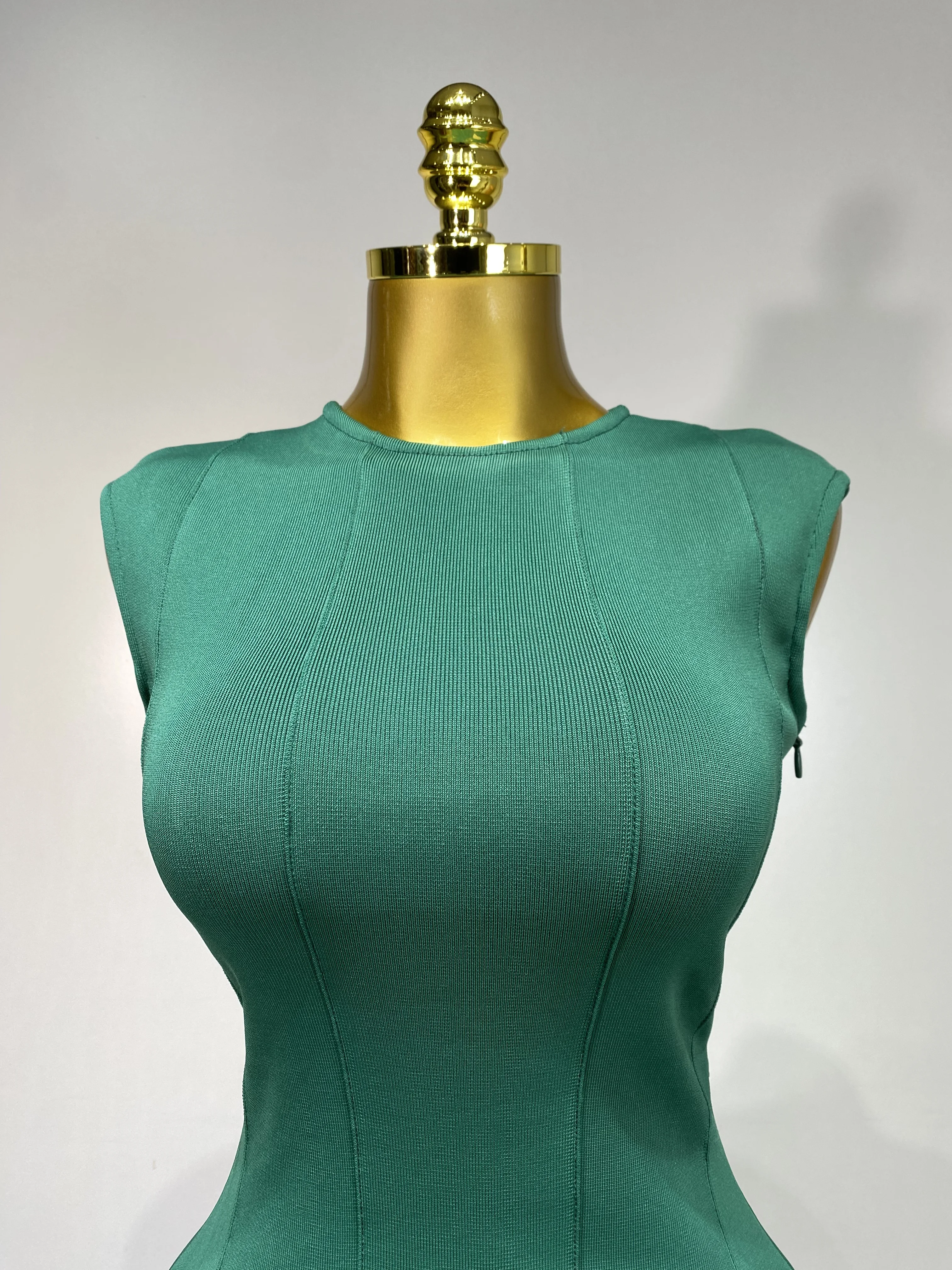 Luxury Birthday Dress Sexy O Neck Sleeveless Hollow Out Fringe Dress Women Green Slim Dresses Elegant Evening Party Club Gowns - Image 5
