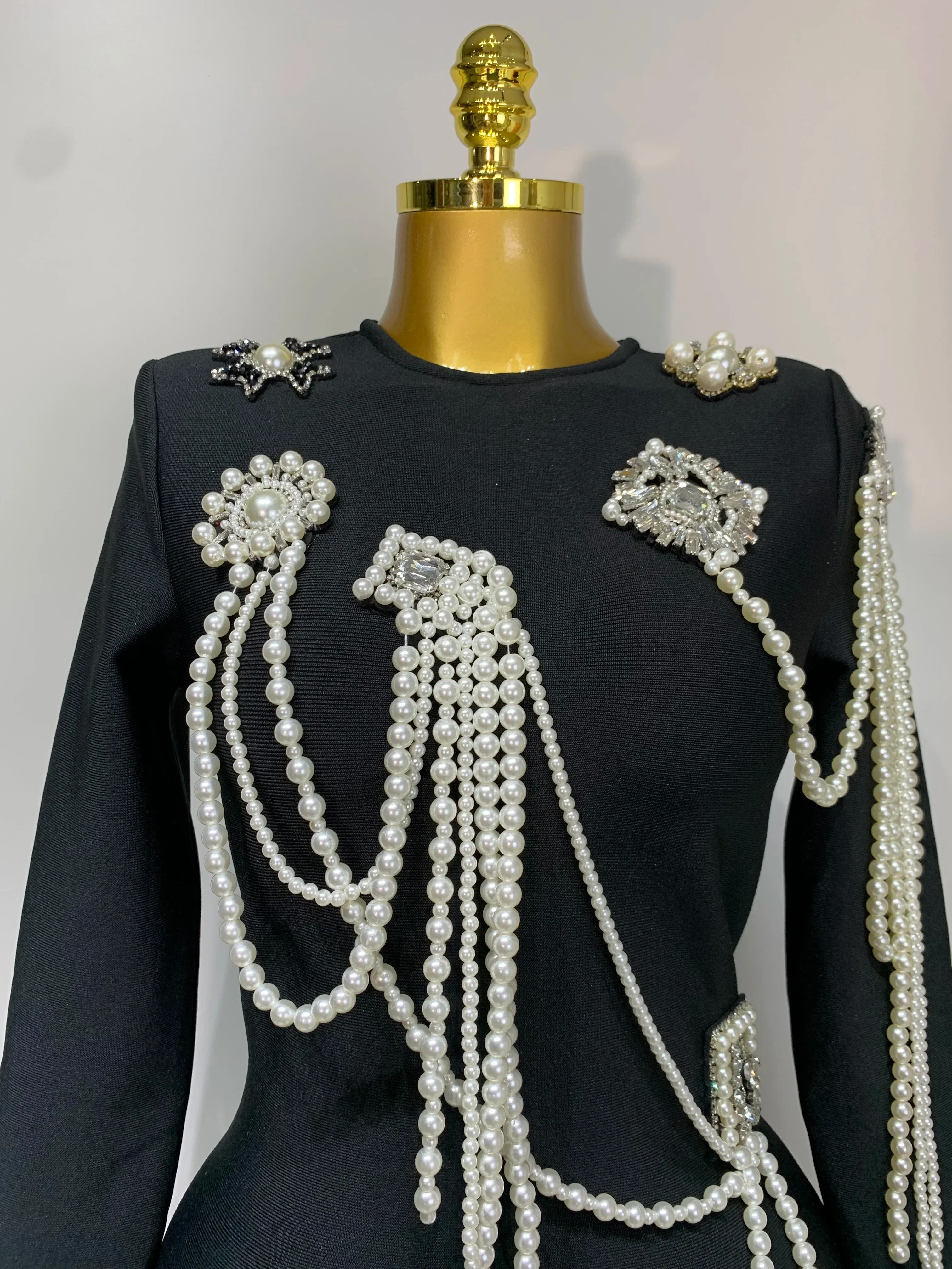Luxury Birthday Dress Women Beading Diamond Black Bodycone Bandage Wrapped Hip Dress Elegant Long Sleeves Evening Party Gown - Image 5