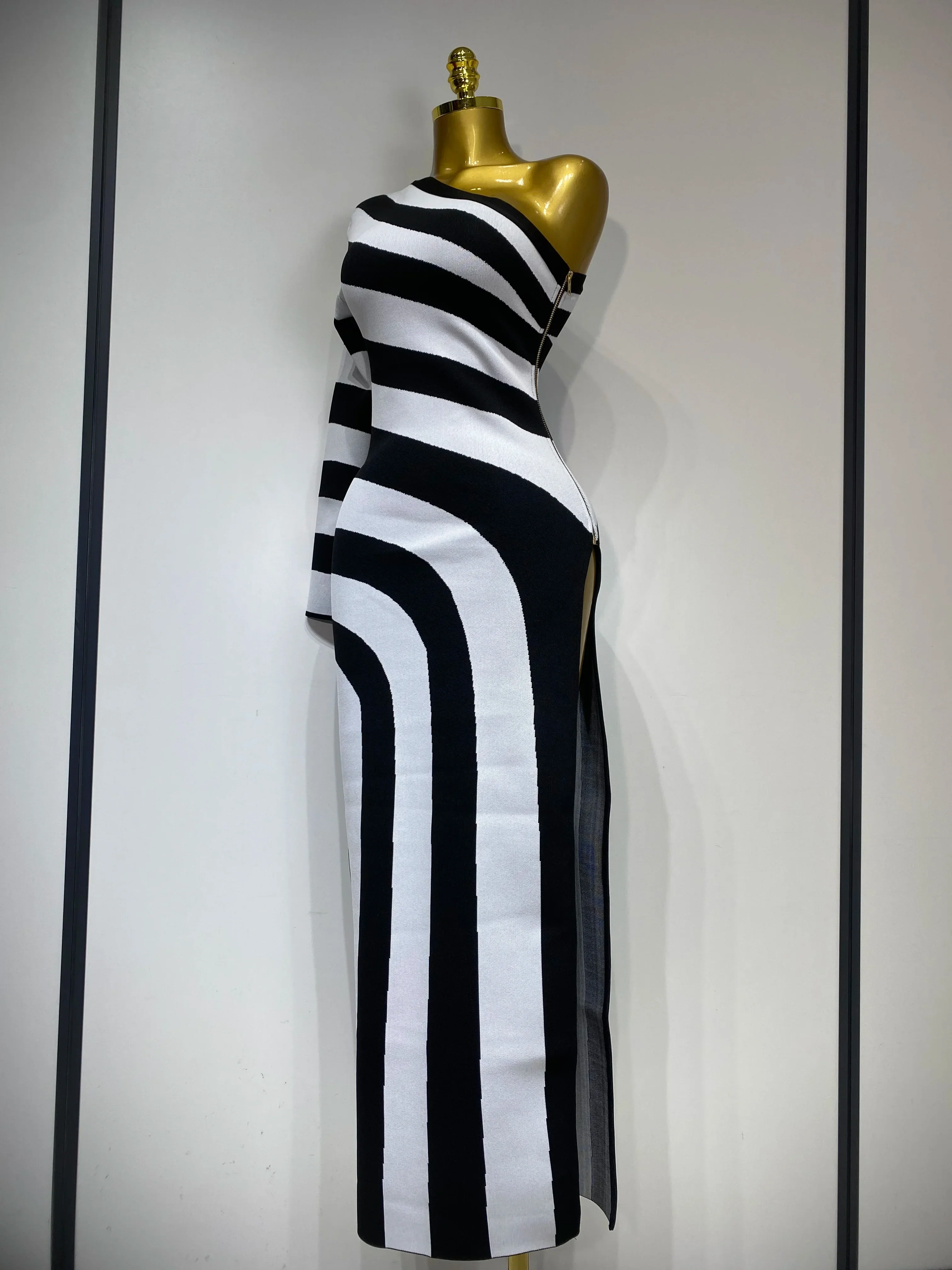 Luxury Birthday Dresses Women Sexy One Shoulder Striped High Split Jacquard Maxi Bandage Long Dress Elegant Evening Party Gown - Image 2
