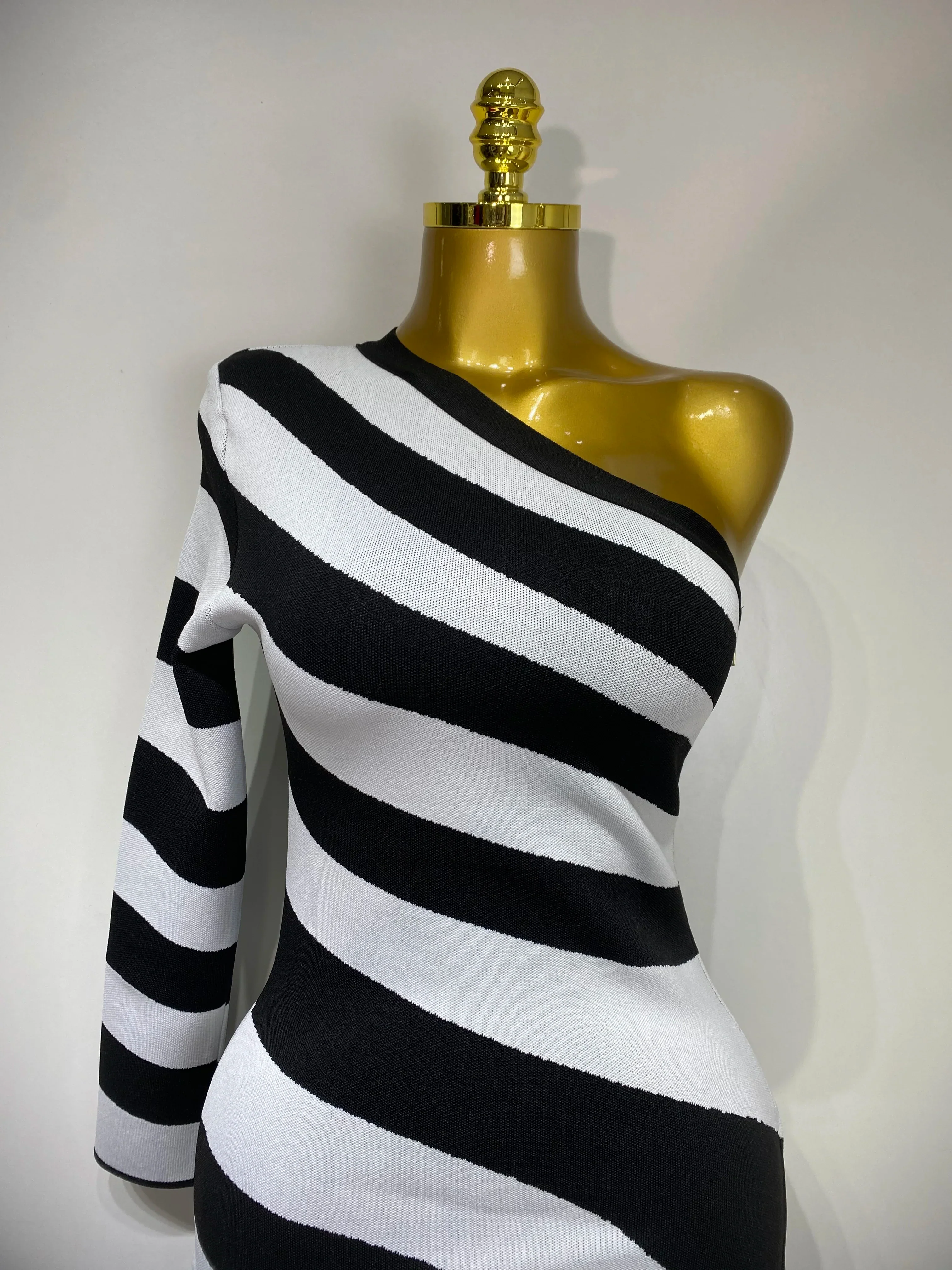 Luxury Birthday Dresses Women Sexy One Shoulder Striped High Split Jacquard Maxi Bandage Long Dress Elegant Evening Party Gown - Image 5