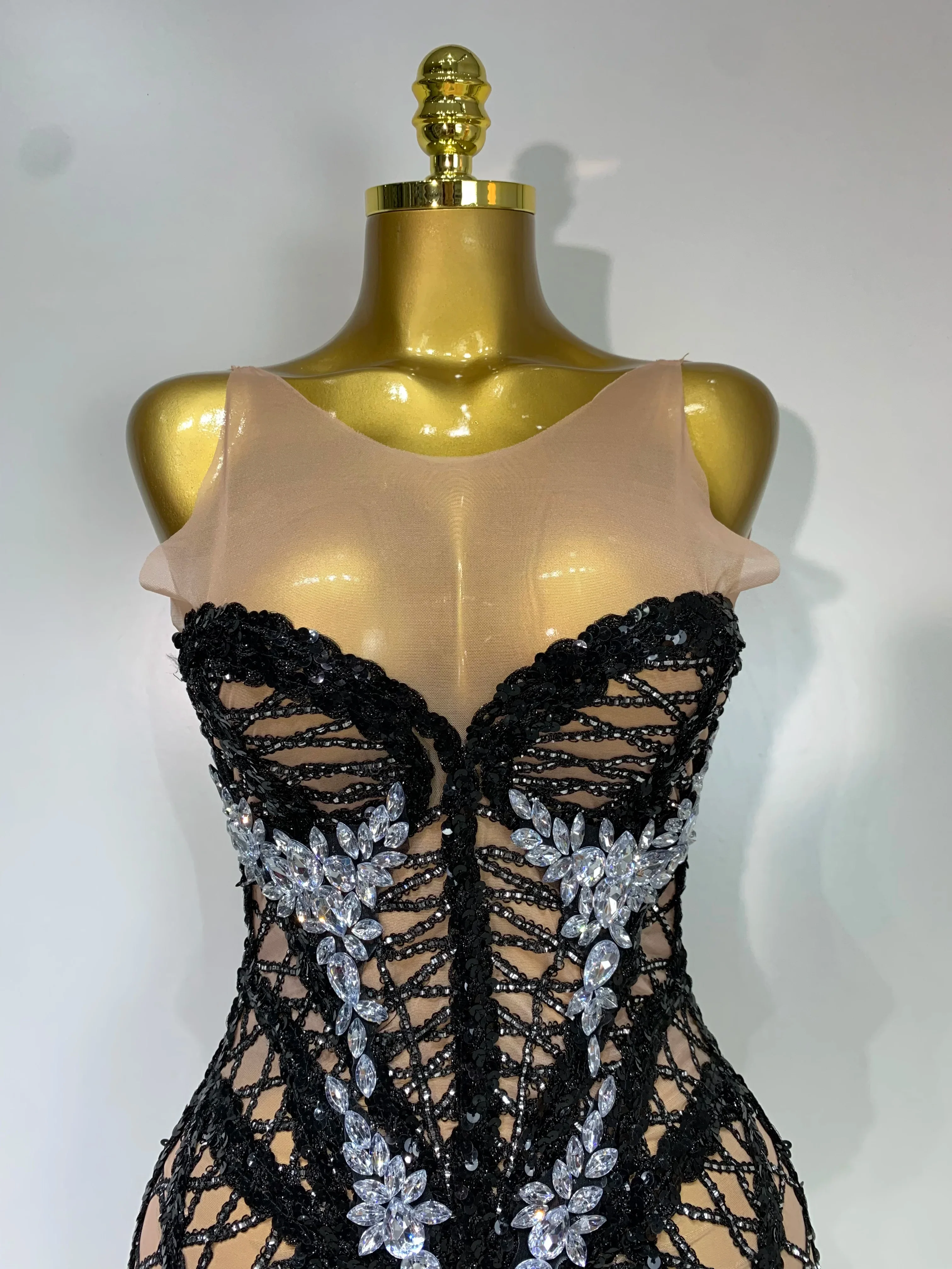 Luxury Birthday Sparkle Sequins Diamonds Long Tassel Sleeveless Mini Dress Women Red Carpet Goddess Stage Performance Costume - Image 5