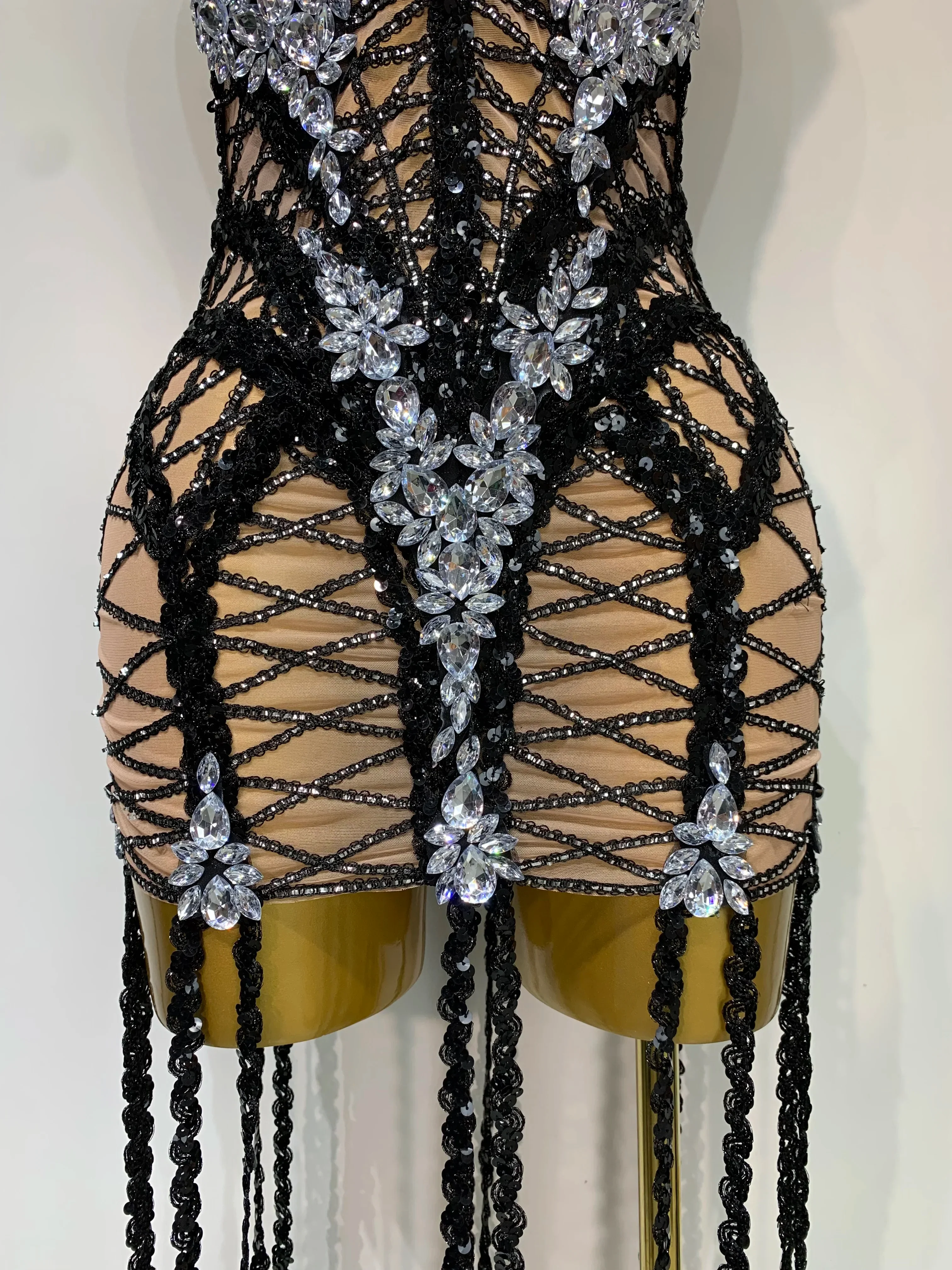 Luxury Birthday Sparkle Sequins Diamonds Long Tassel Sleeveless Mini Dress Women Red Carpet Goddess Stage Performance Costume - Image 6