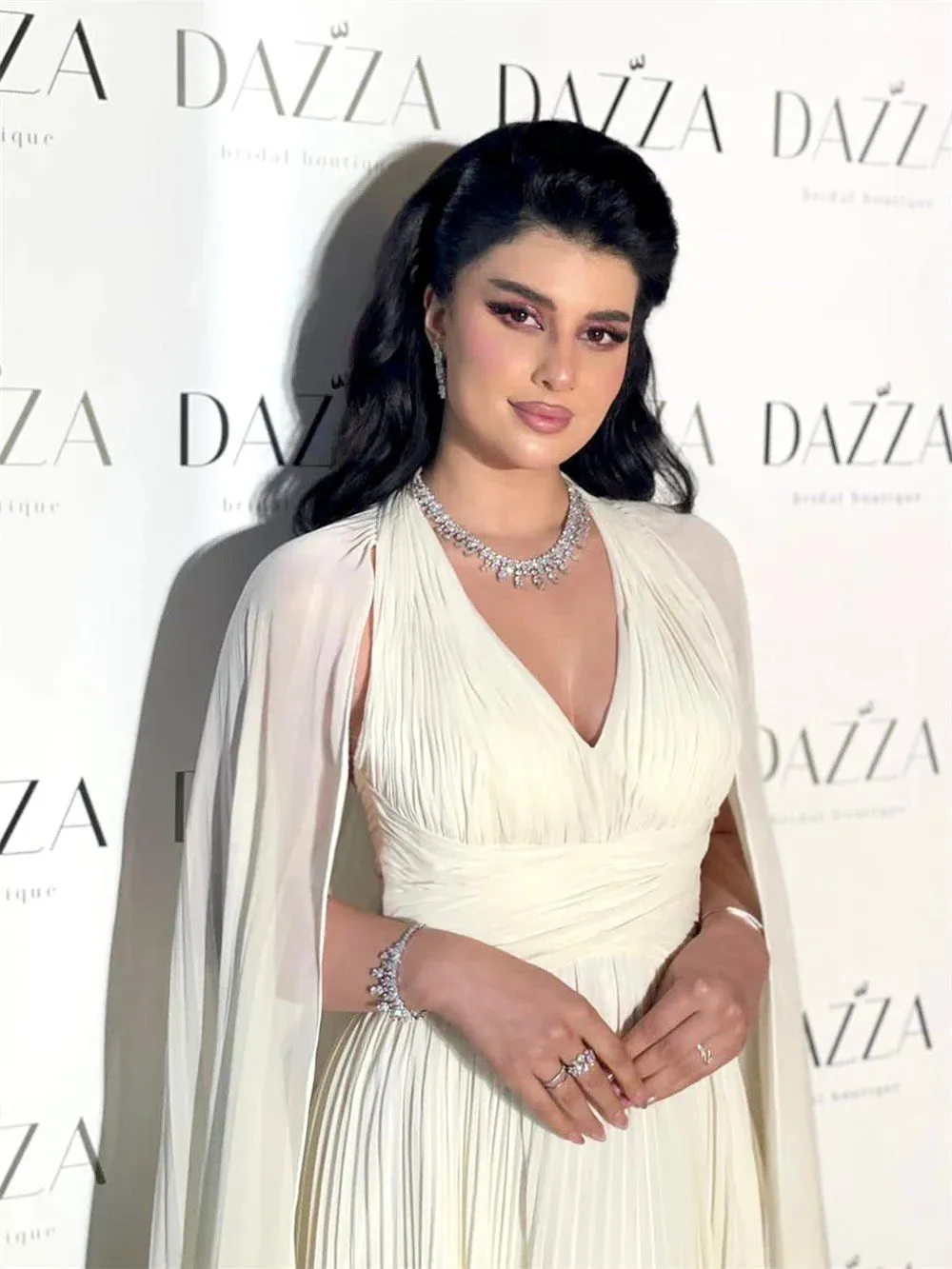 Luxury Ivory Cape Sleeve Chiffon Evening Dress Elegant V-neck A-line Party Dress Elegant فساتين مناسبة رسمية - Image 3