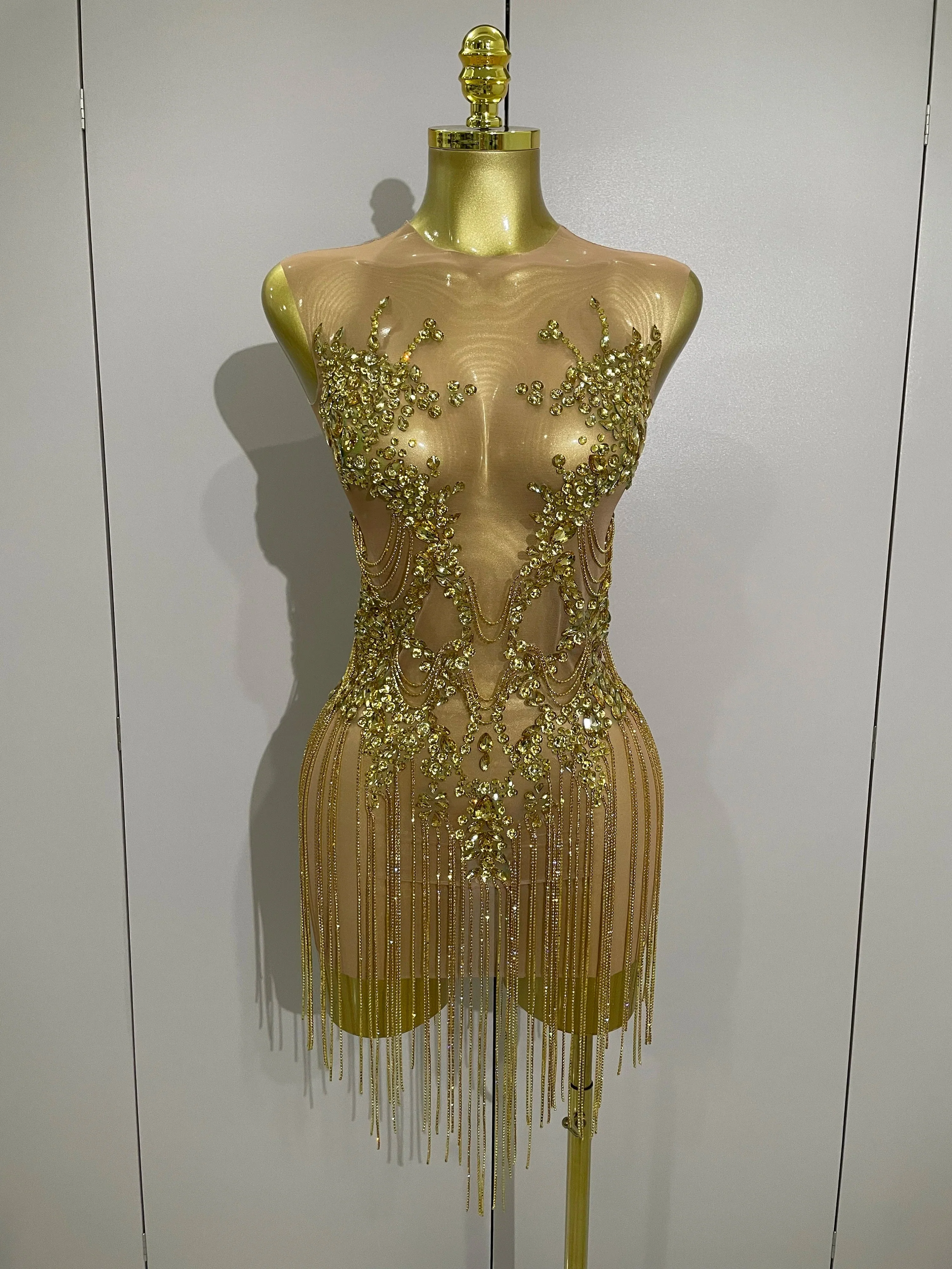 Luxury Sparkly Rhinestones Chain Sleeveless Mini Dress Women Sexy Performance Dance Nightclub Outfit Birthday Party Dress