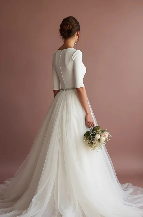 Luxury White Princess Wedding Gown for Brides Who Love Royal Elegance - Image 3