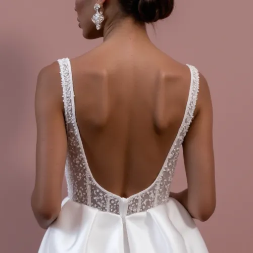 Mini Wedding Dress for Elopements, Civil Weddings, and More - Image 5
