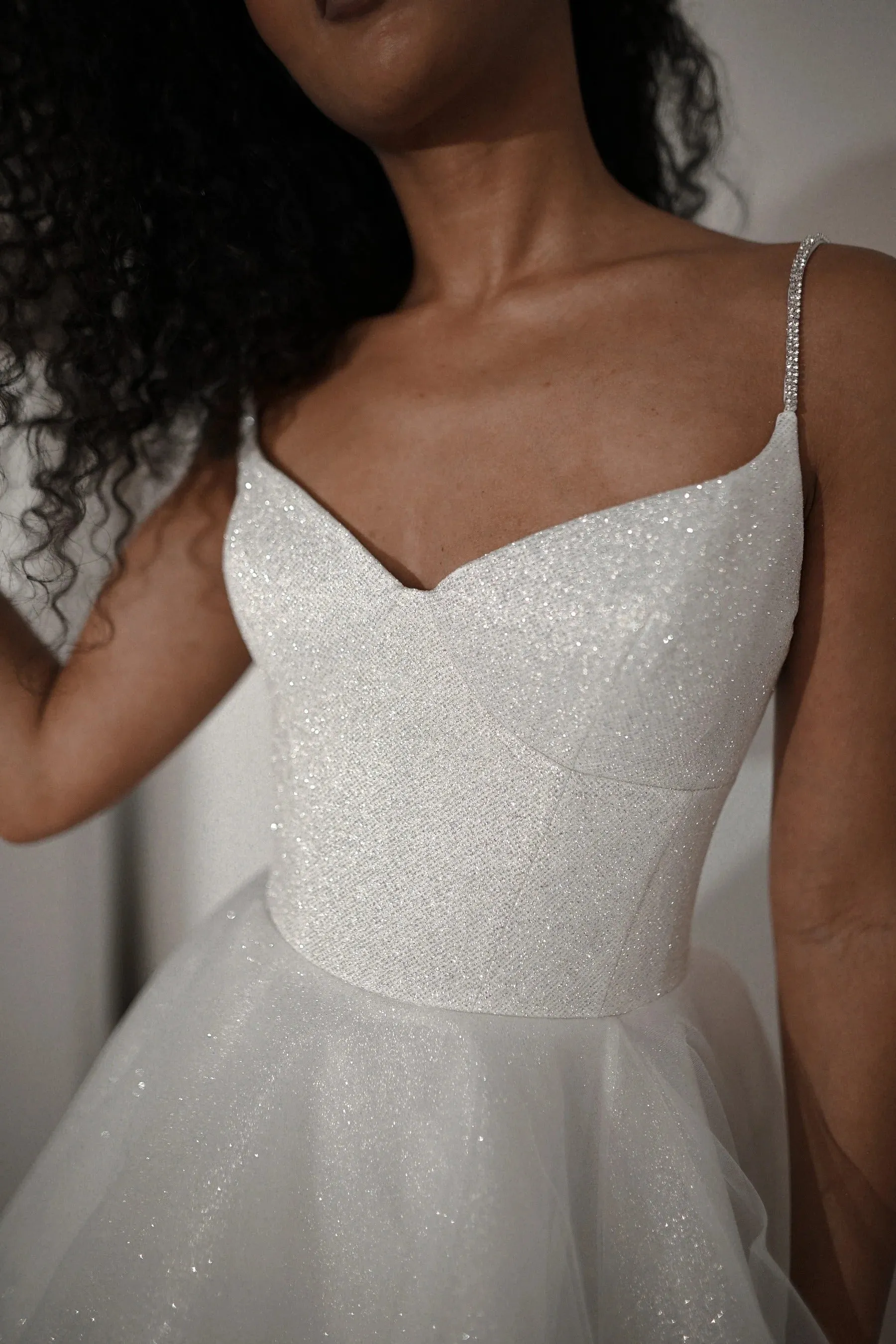 Sparkly Short Bridal Gown Satin Mermaid Princess Wedding Dress Dress Vestido De Novia Bow Simple Court Train - Image 2