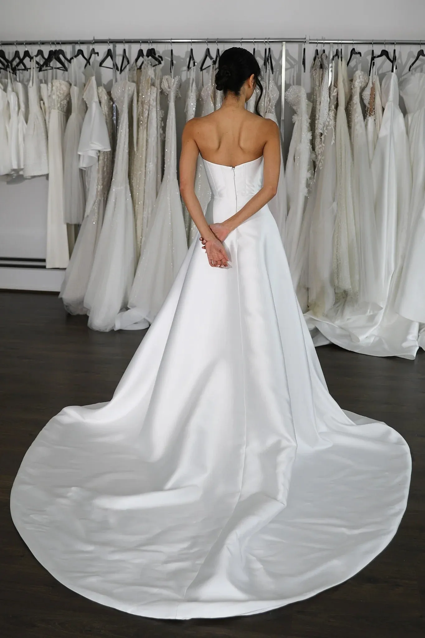 Illusion V-Neck Detail Wedding Dress Bridal Gown Skirt Vestido De Novia Bow Satin Court Train Dress - Image 9