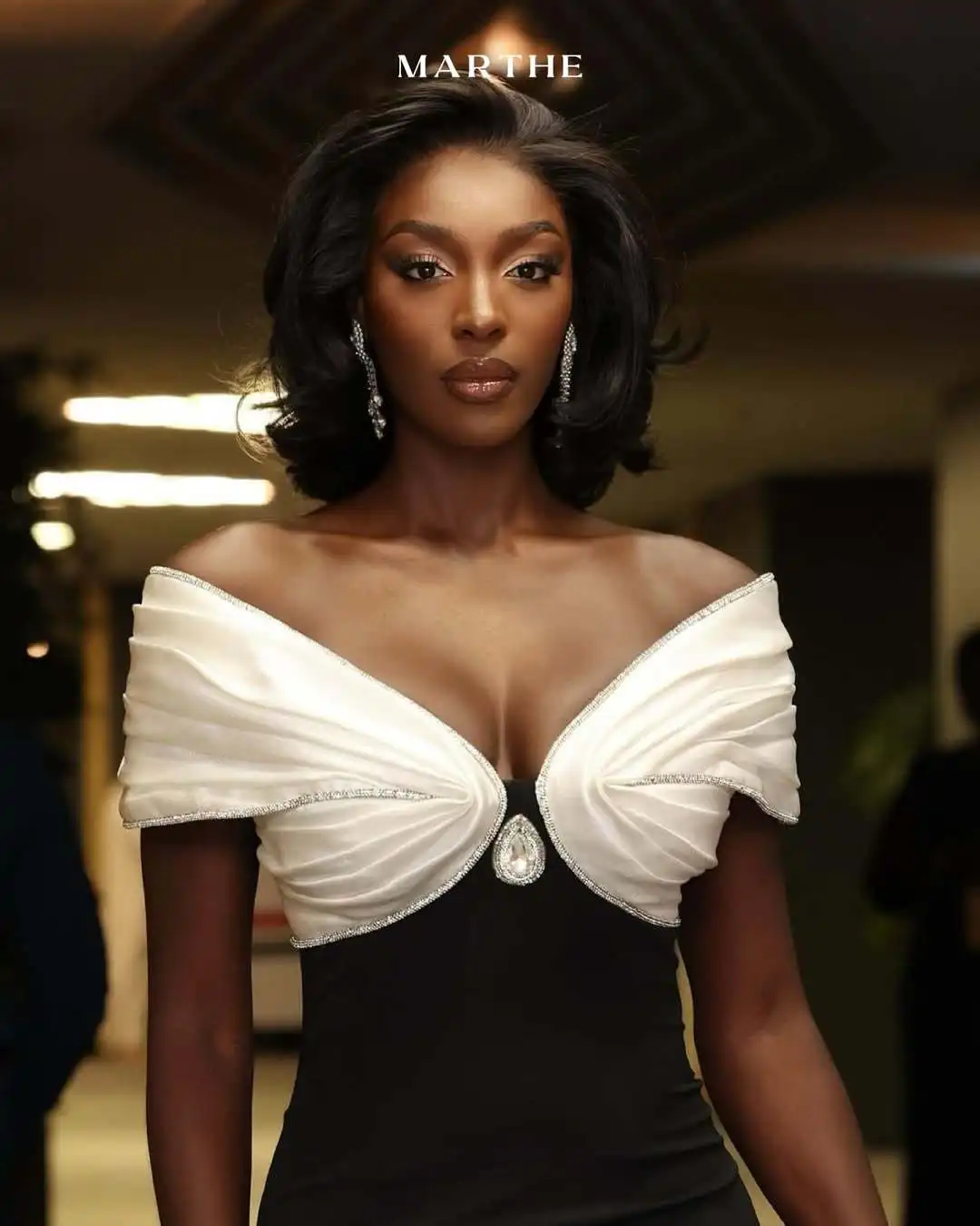 Women Sexy Off the Shoulder Shinning Crystal Bodycon Long Bandage Dress Elegant Evening Party Prom Celebrate Outfit - Image 3