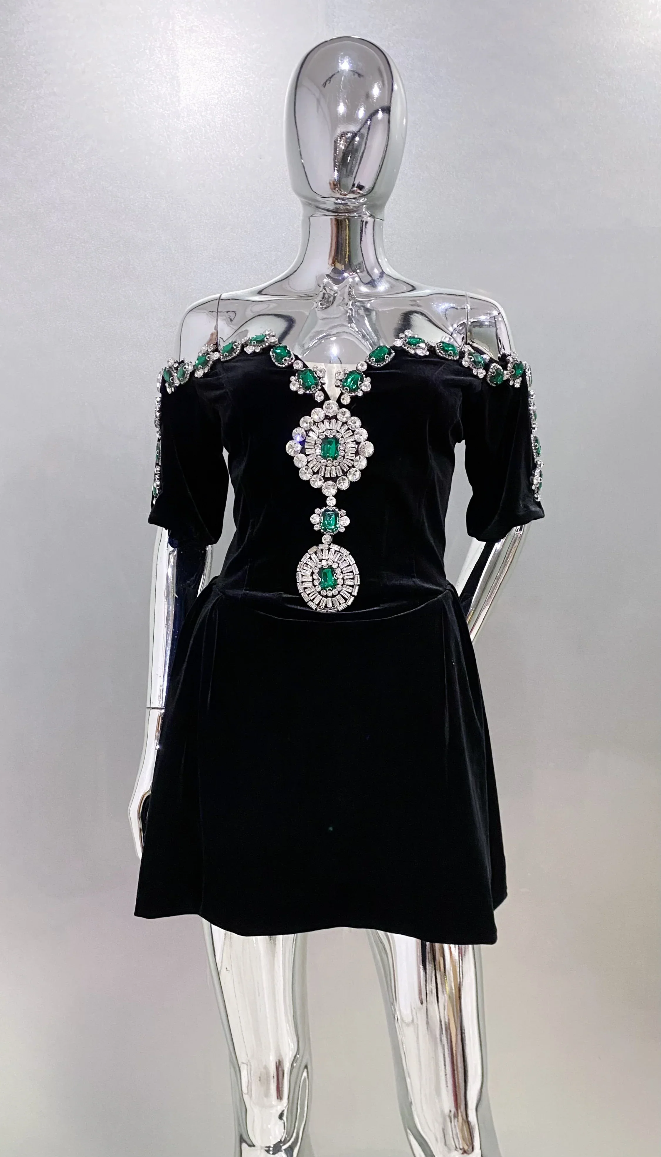 Spring Women Sexy Strapless Half Sleeve Shinning Rhinestones Bodycon Mini Velvet Dress Celebrate Birthday Cocktail Dress - Image 2