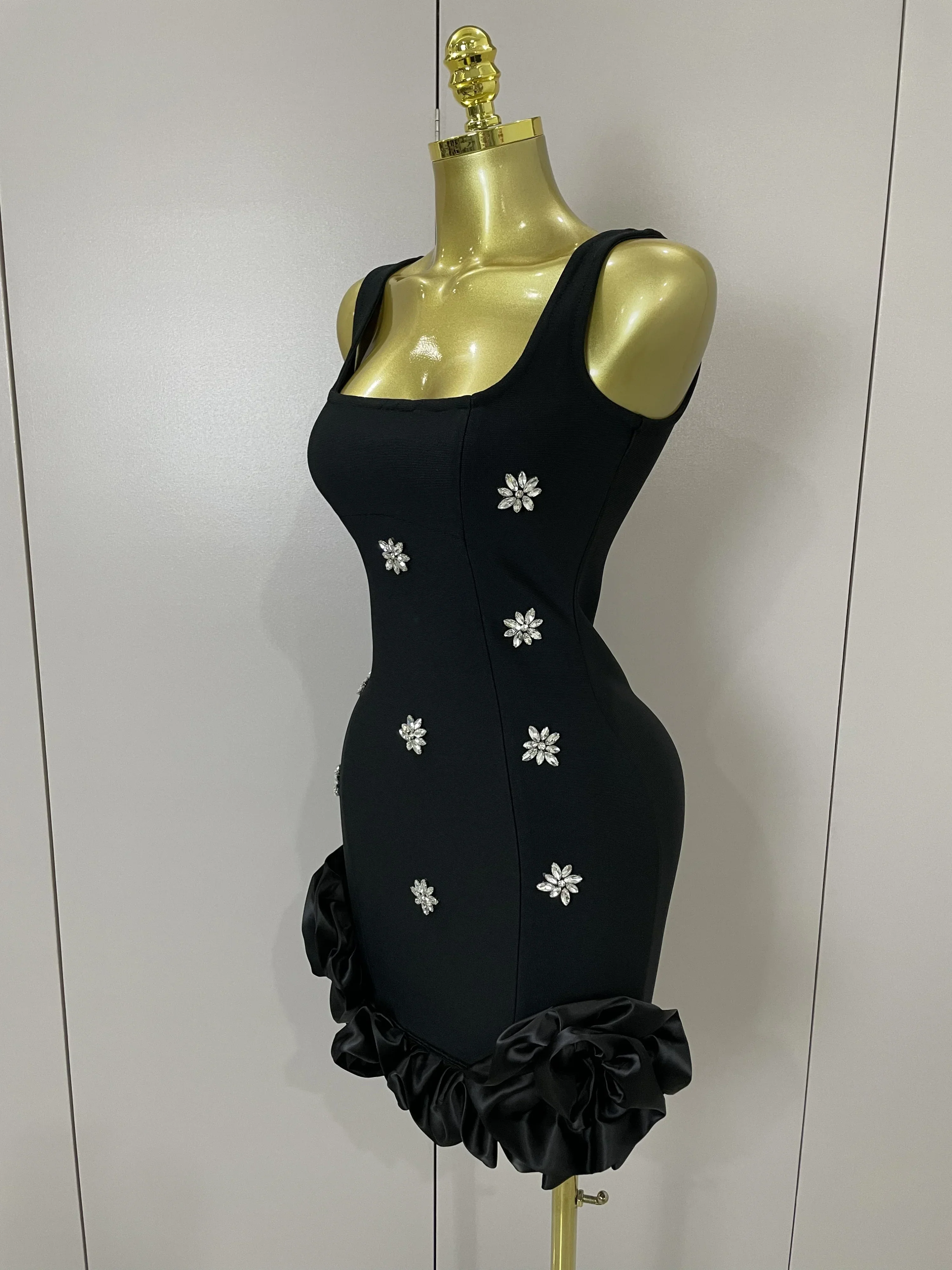 STyle Shining Crystal Women Sleeveless Bodycon Mini Bandage Dress Elegant Ruffles Cute Birthday Party Celebrate Dress - Image 3