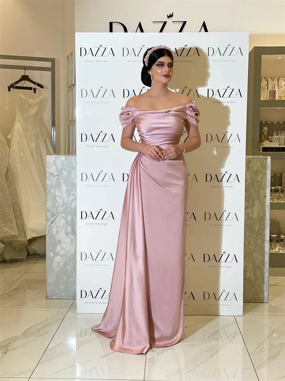 Off Shoulder Mermaid Evening Dress Elegant Light Pink Short Sleeve Fishtail Party Dress Elegant