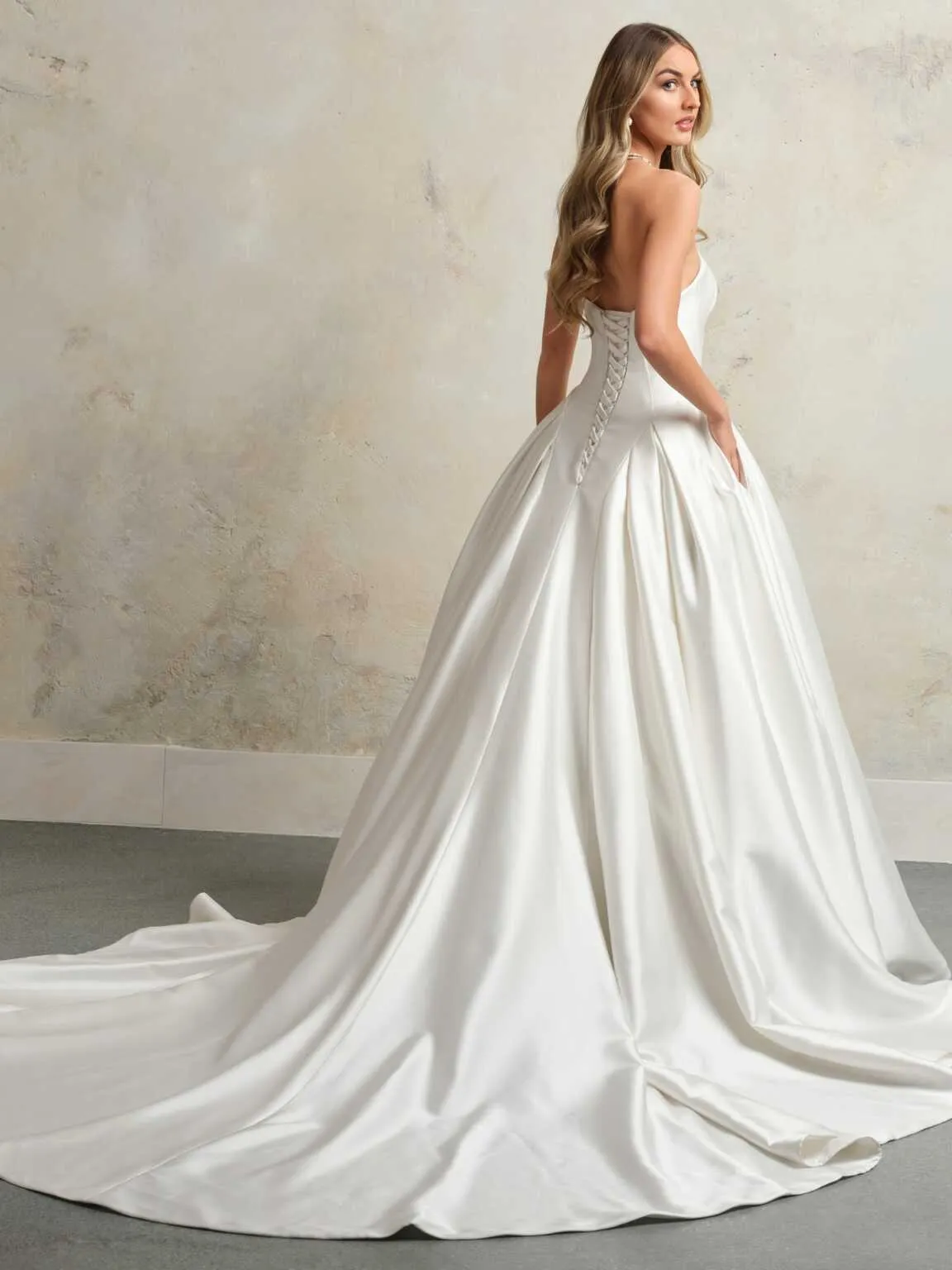 Stunning Wedding Dress Bow Court Train Dress Mermaid Modern Satin Vestido De Novia Satin Princess Gown - Image 3