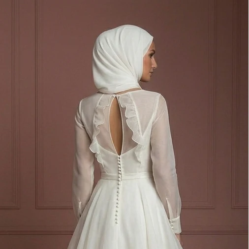 Organza Minimalist A-Line Wedding Dress – Ivory Elegant Muslim - Image 5
