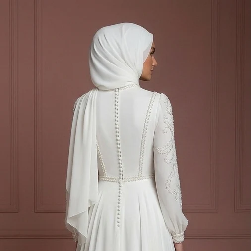 Pearl White Chiffon Flowing Wedding Dress – Elegant Hijab-Friendly Style Muslim - Image 5