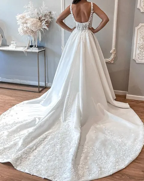 Pretty V Neck Floral Pearls A-line Wedding Dress Spaghetti Strap Flowers Satin Bridal Dresses Side Slit Backless Wedding Gowns - Image 3