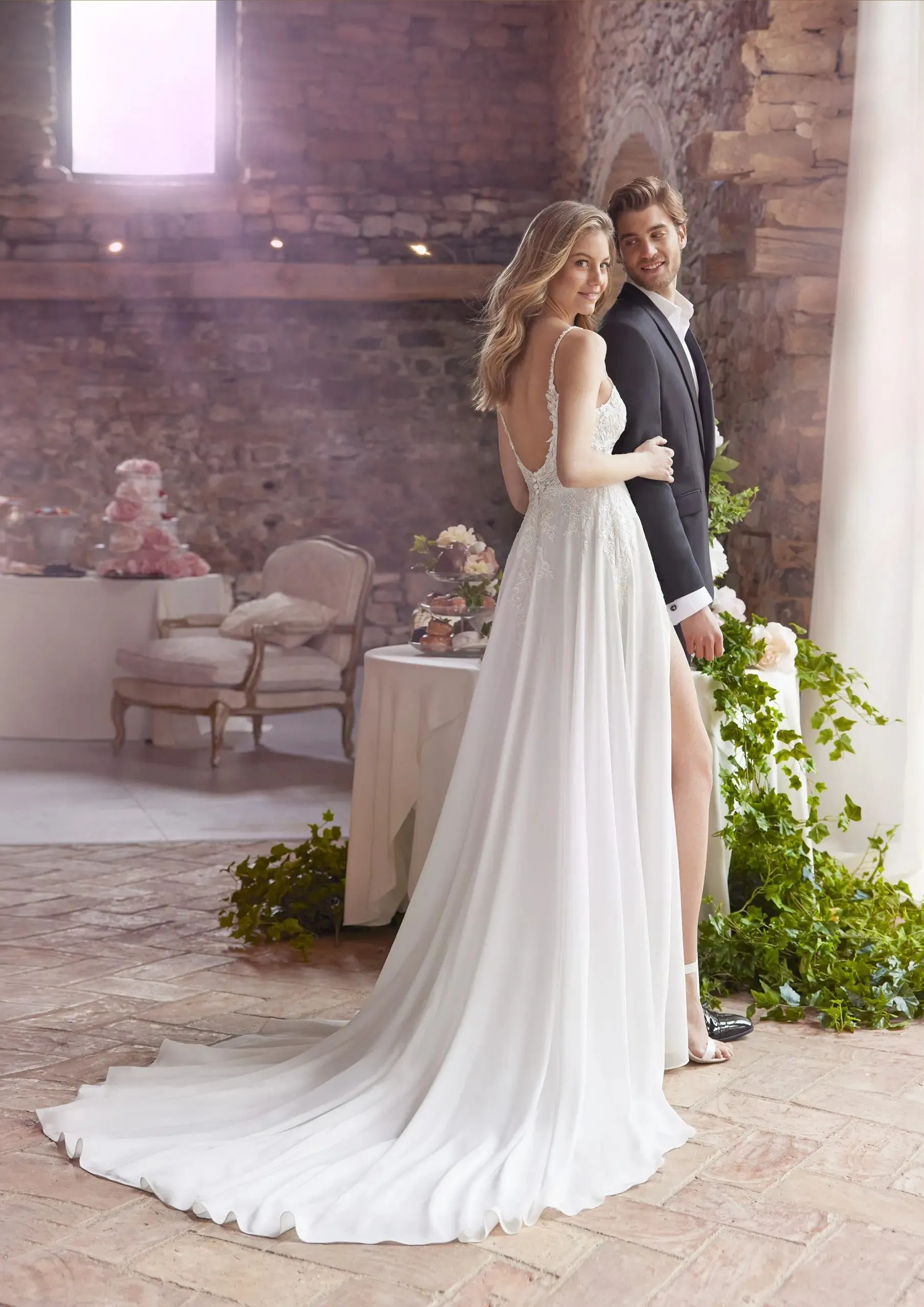 Floating Georgette with a Slit Wedding Dress Court Train Modern Princess Vestido De Novia Mermaid Bow Satin Bridal Gown - Image 2