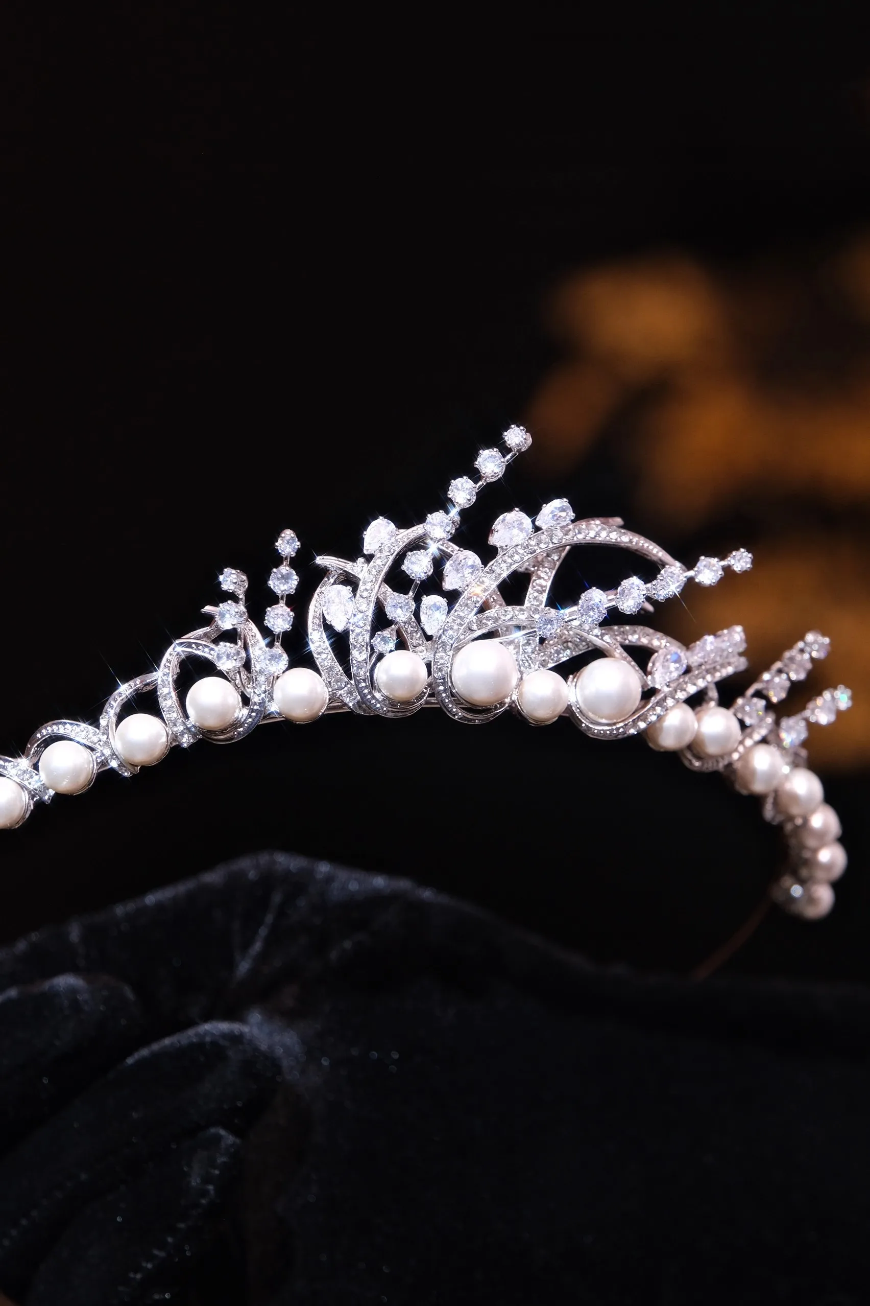 Rhinestones Zircon Tiaras and Crowns Pearl Zirconia Headband For Brides Women Diadem Bridal Jewelry Wedding Hair Accessories - Image 2