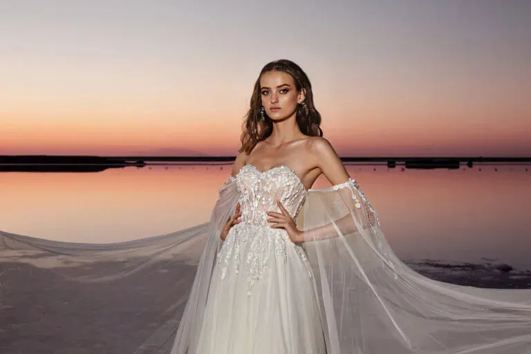 Romantic A-Line Marriage Gown with Off-the-Shoulder Sleeves and Sweetheart Neckline, Designed with a Flattering Natural Waistline for a Timeless Bridal Look - Image 3