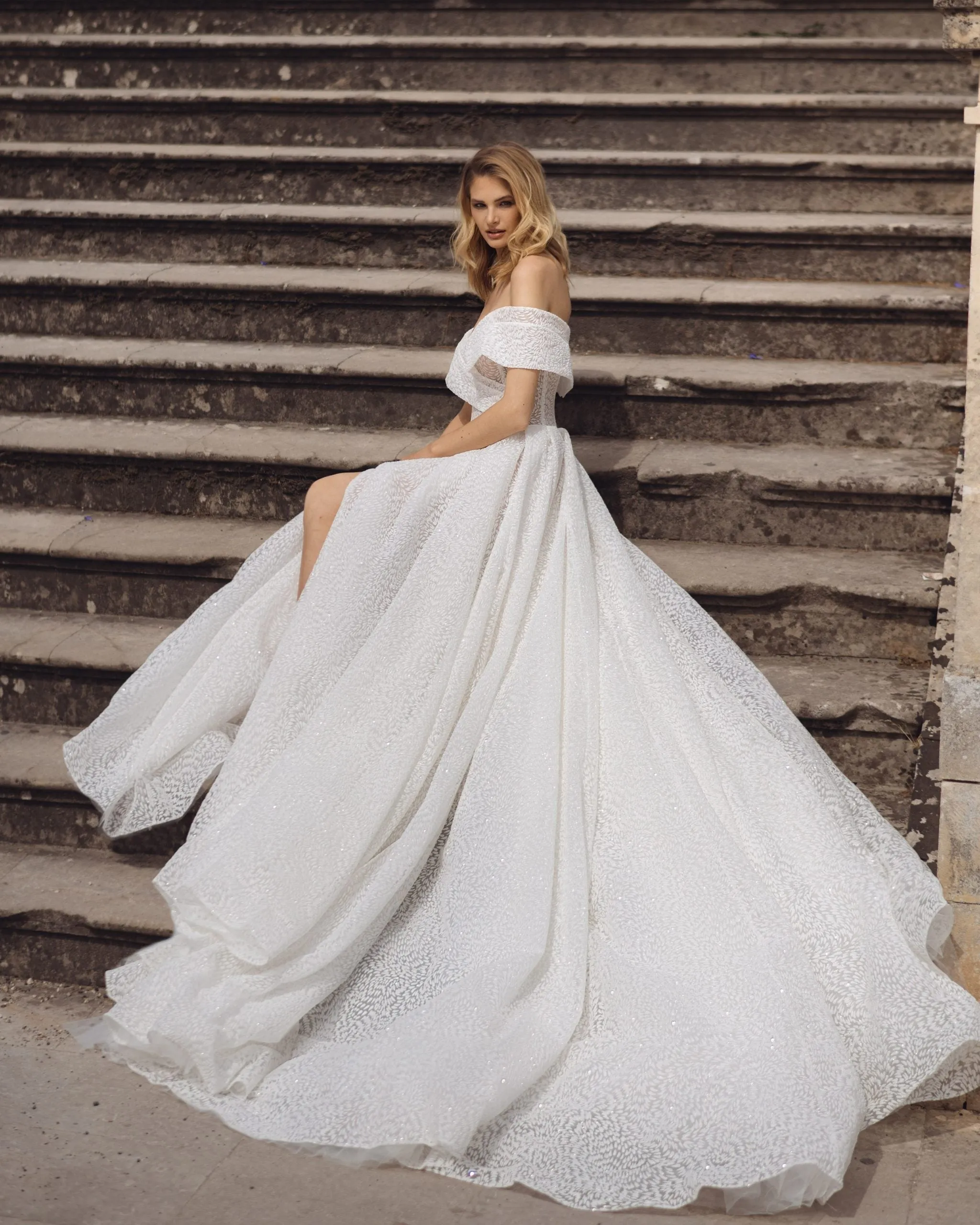 Romantic A-Line Wedding Gown, Off-Shoulder Sleeves, and a Flattering Natural Waistline for a Timeless Bridal Look - Image 4