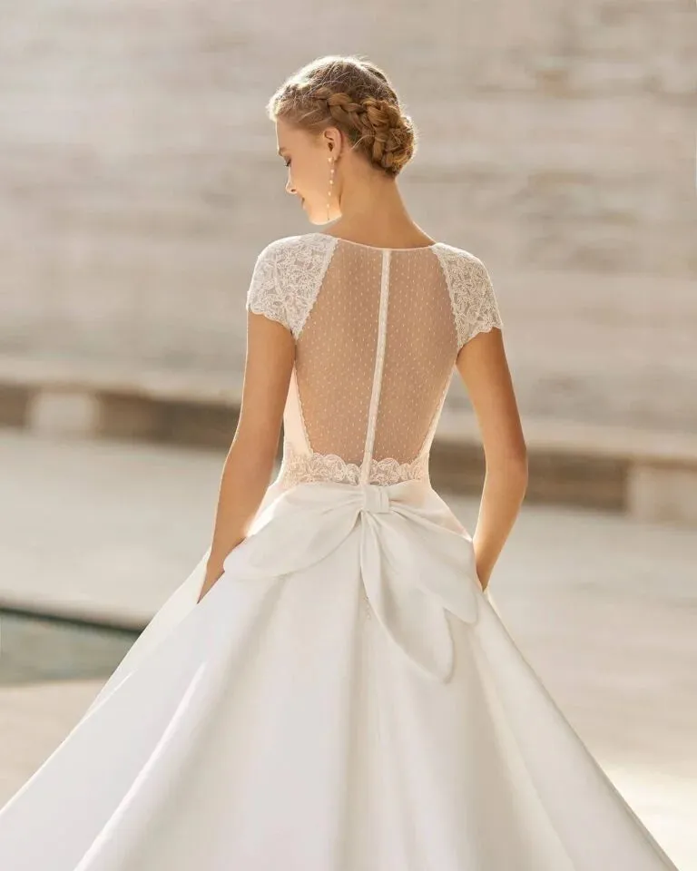Romantic A-Line Wedding Gown with Delicate Lace Detailing, Elegant Cap Sleeves, and a Flattering V-Neckline for a Timeless and Graceful Bridal Look - Image 3