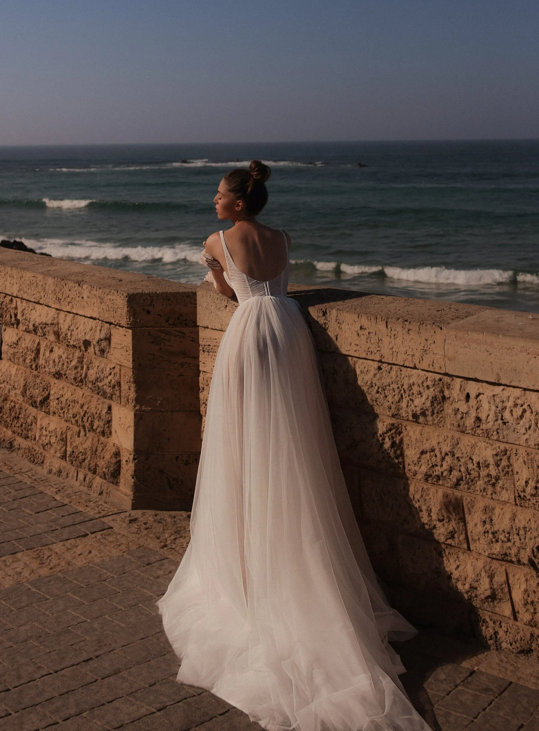 Romantic A-Line Wedding Gown with Lace, Spaghetti Straps, and a Sweetheart Neckline for an Elegant and Timeless Bridal Look - Image 2