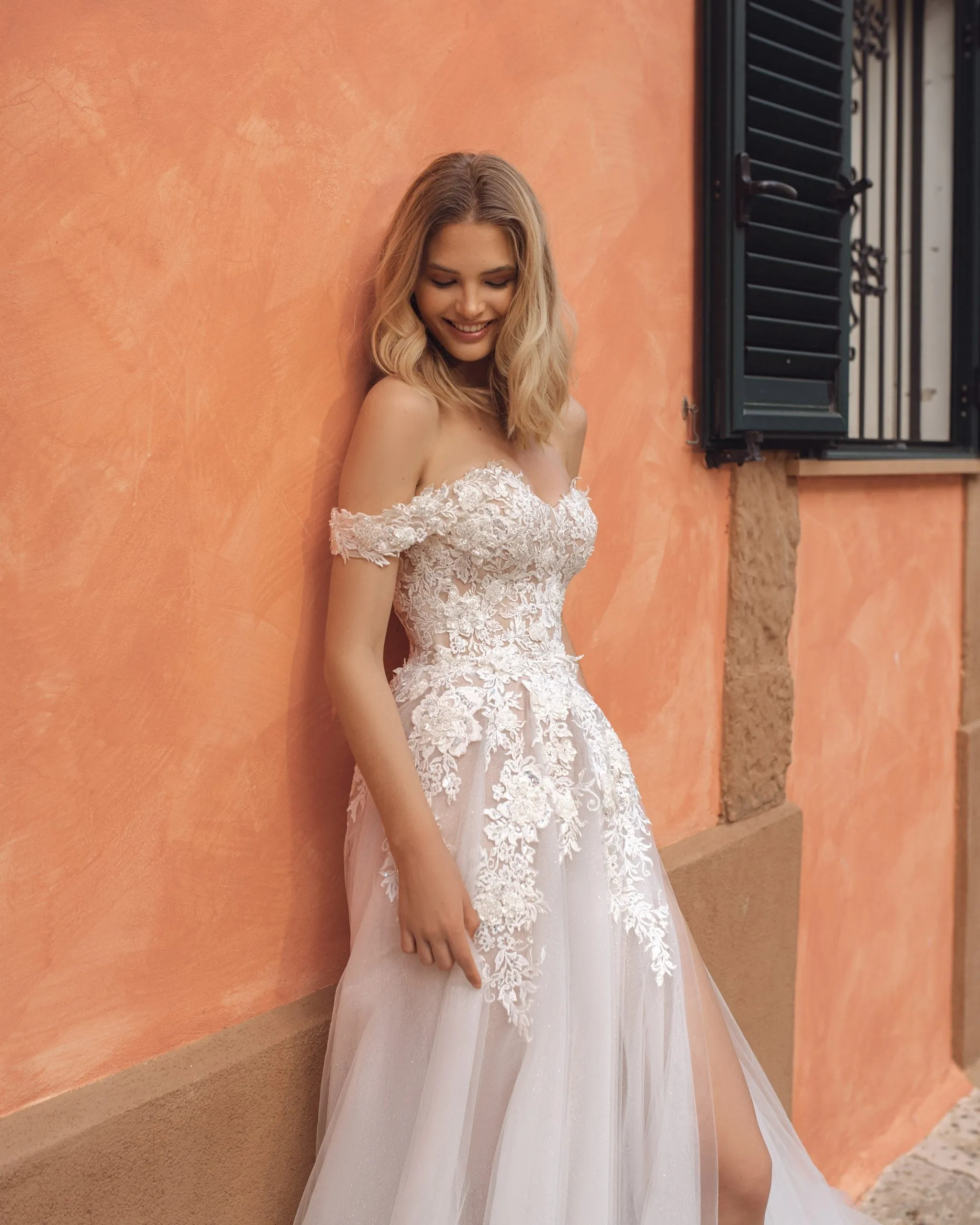Romantic A-Line Wedding Gown with Off-Shoulder Sleeves, and a Flattering Natural Waistline for an Enchanting and Timeless Bridal Look - Image 3