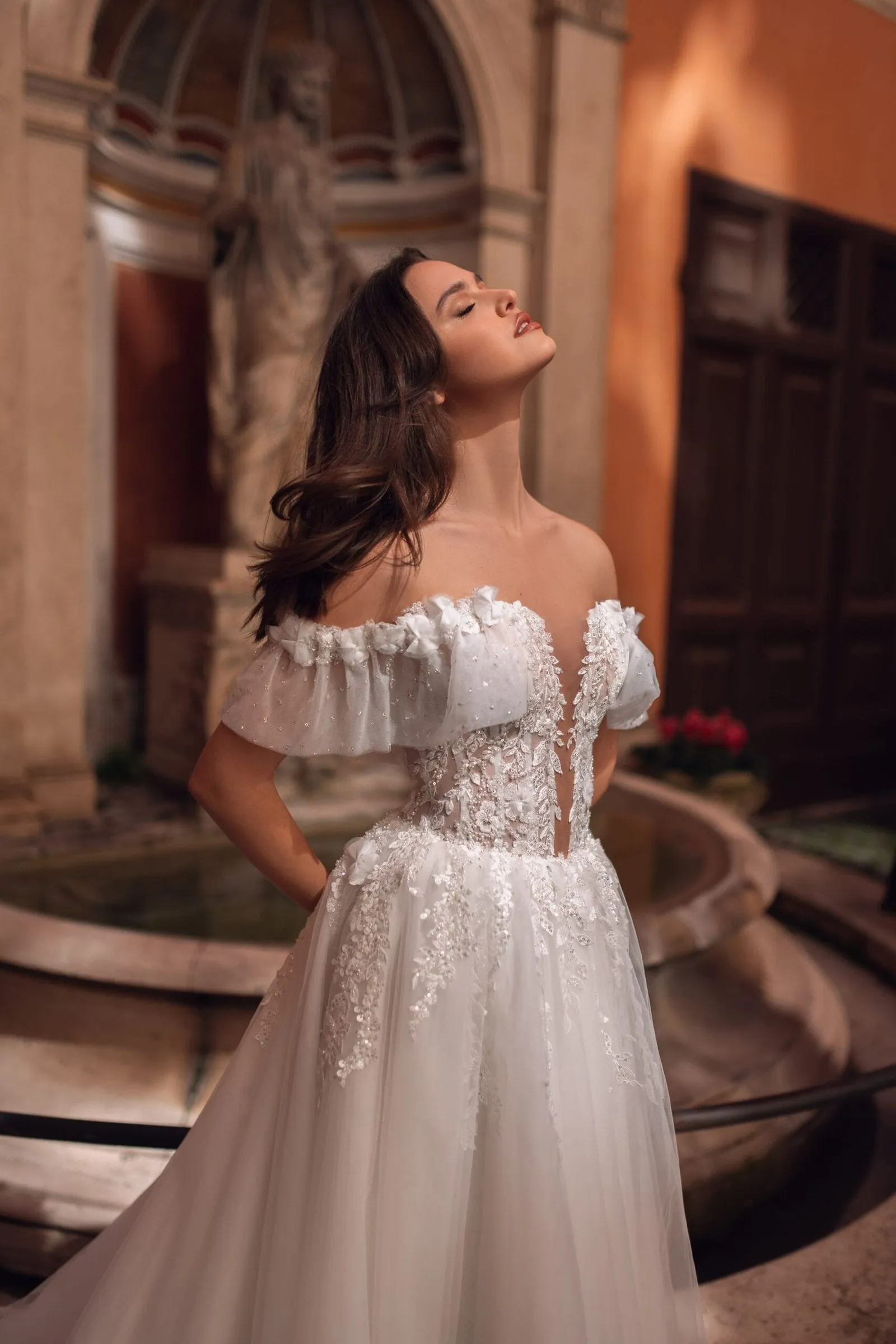Romantic A-Silhouette Wedding Dress with Glitter Tulle, Lace, 3D Flowers, and Flowing Skirt for Timeless Elegance - Image 2