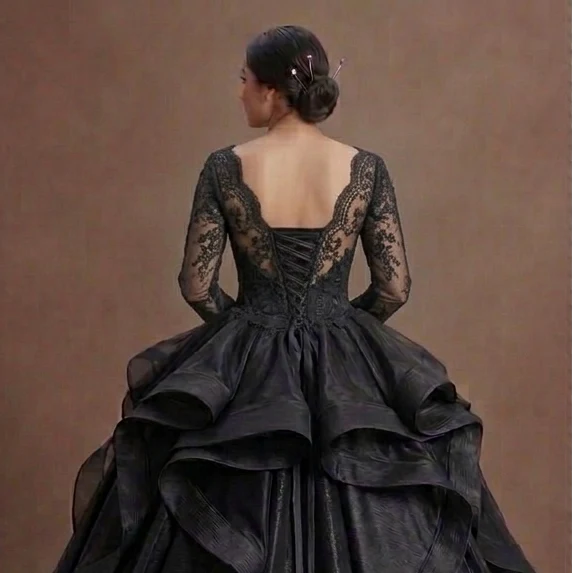 Romantic Black Quinceañera Dress Chantilly Lace Overlay - Image 5