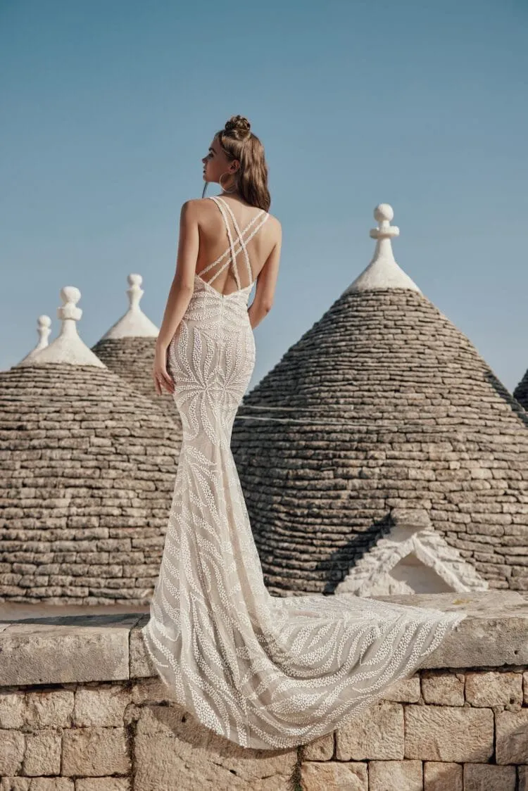 Romantic Boho Wedding Dress with Long Sleeves, Sweetheart Neckline & Elegant Lace in a Flattering Mermaid Silhouette for a Breathtaking Bridal Look - Image 2
