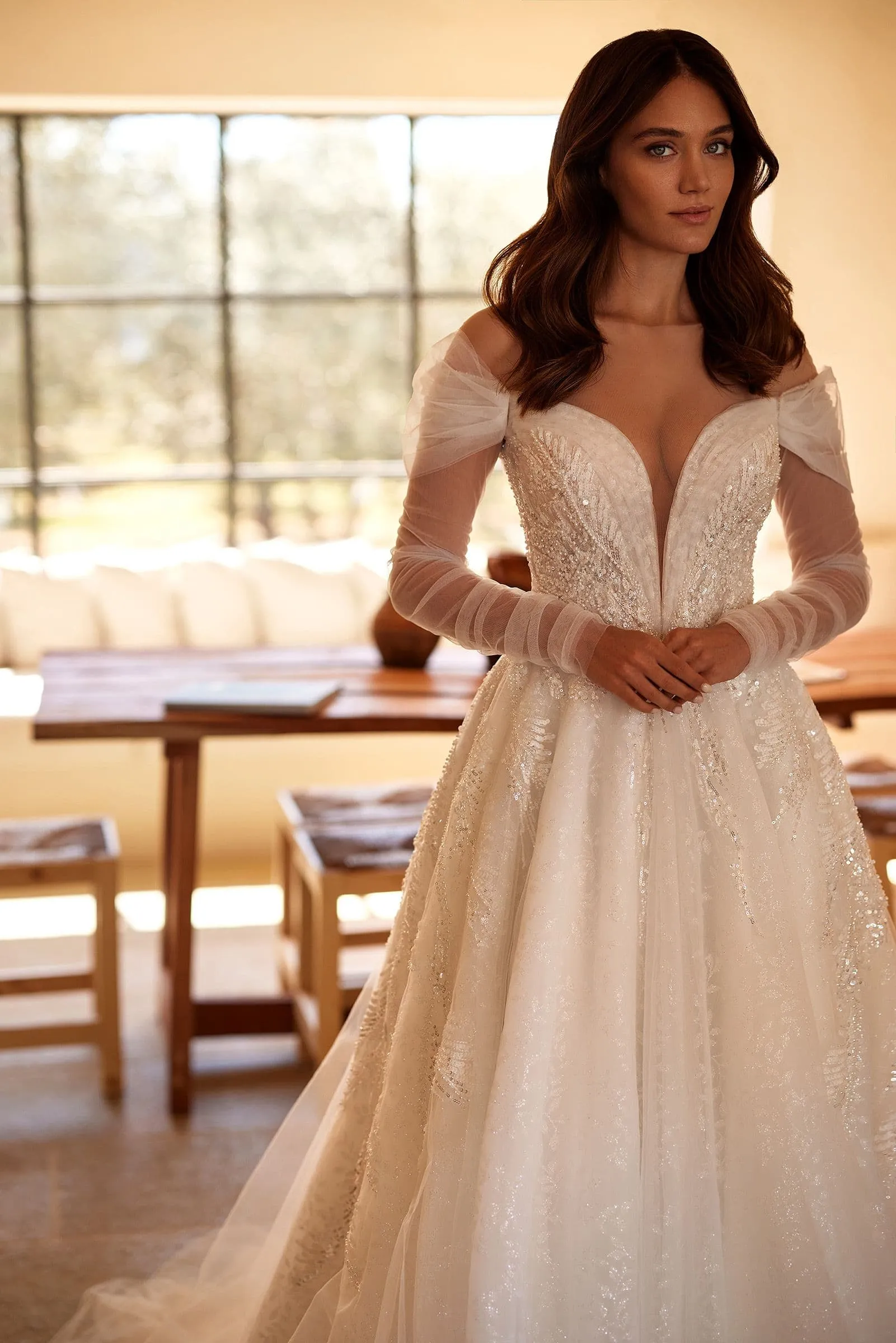 Romantic Scoop Neck Long Sleeve A-Line Wedding Dress Sequined Appliques Lace Court Train Princess Bridal Gown Customized - Image 3