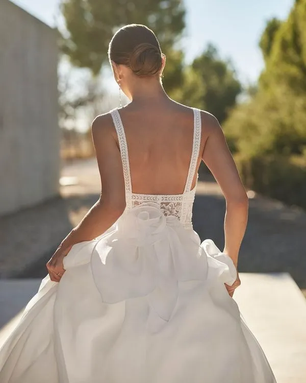 Romantic A-Line Wedding Dress Modern Mermaid Satin Vestido De Novia Bridal Gown Princess Court Train Bow - Image 2