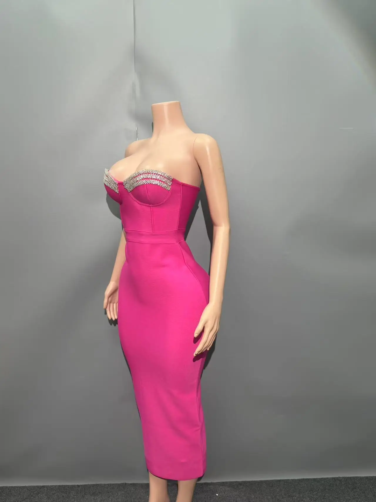 Rosered Color Women Sexy Strapless Shinning Crystal Bodycon Bandage Mid-calf Dress Nightclub Party Celebrate Birthday Outfit - Image 5