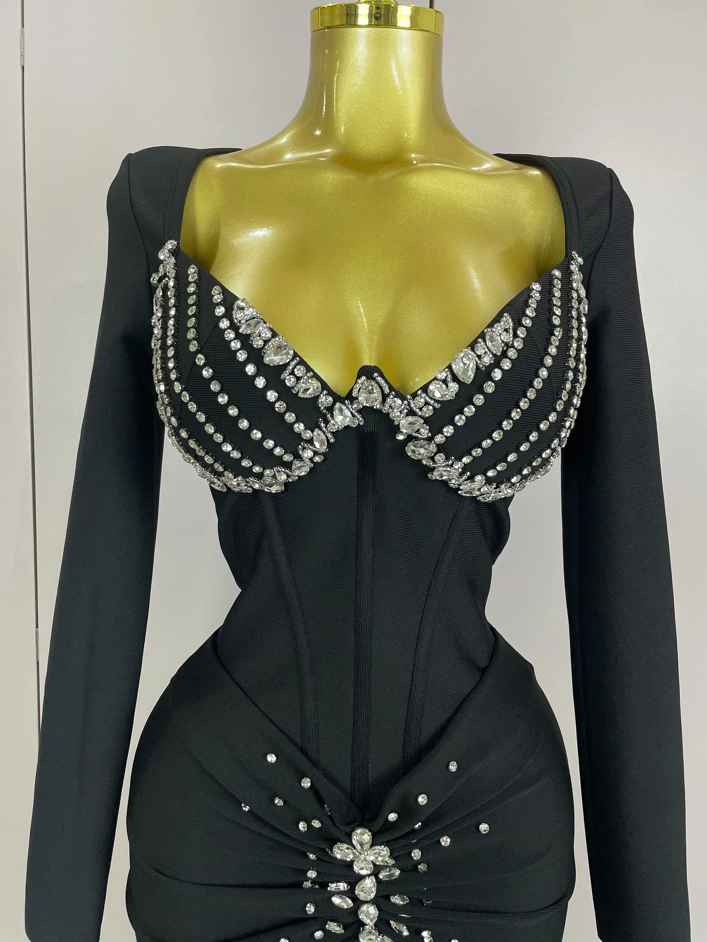 Sexy Luxury Sparkly Beading Bandage Long Sleeve Bodycon Dress    Women Celebrity Party Elegant Evening Club Pary Dresses - Image 5