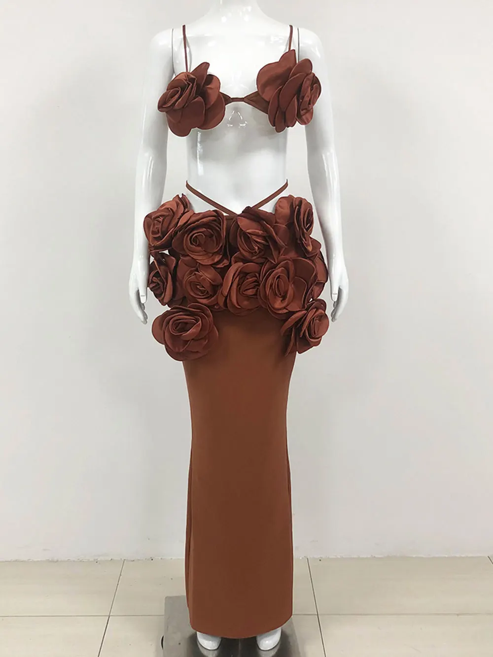 Sexy Women'S Three-Dimensional Flower Bandage Long Dress Set Spaghetti Strap Sleeveless Ultra Short Vest + Skirt Two-Piece Set - Image 6