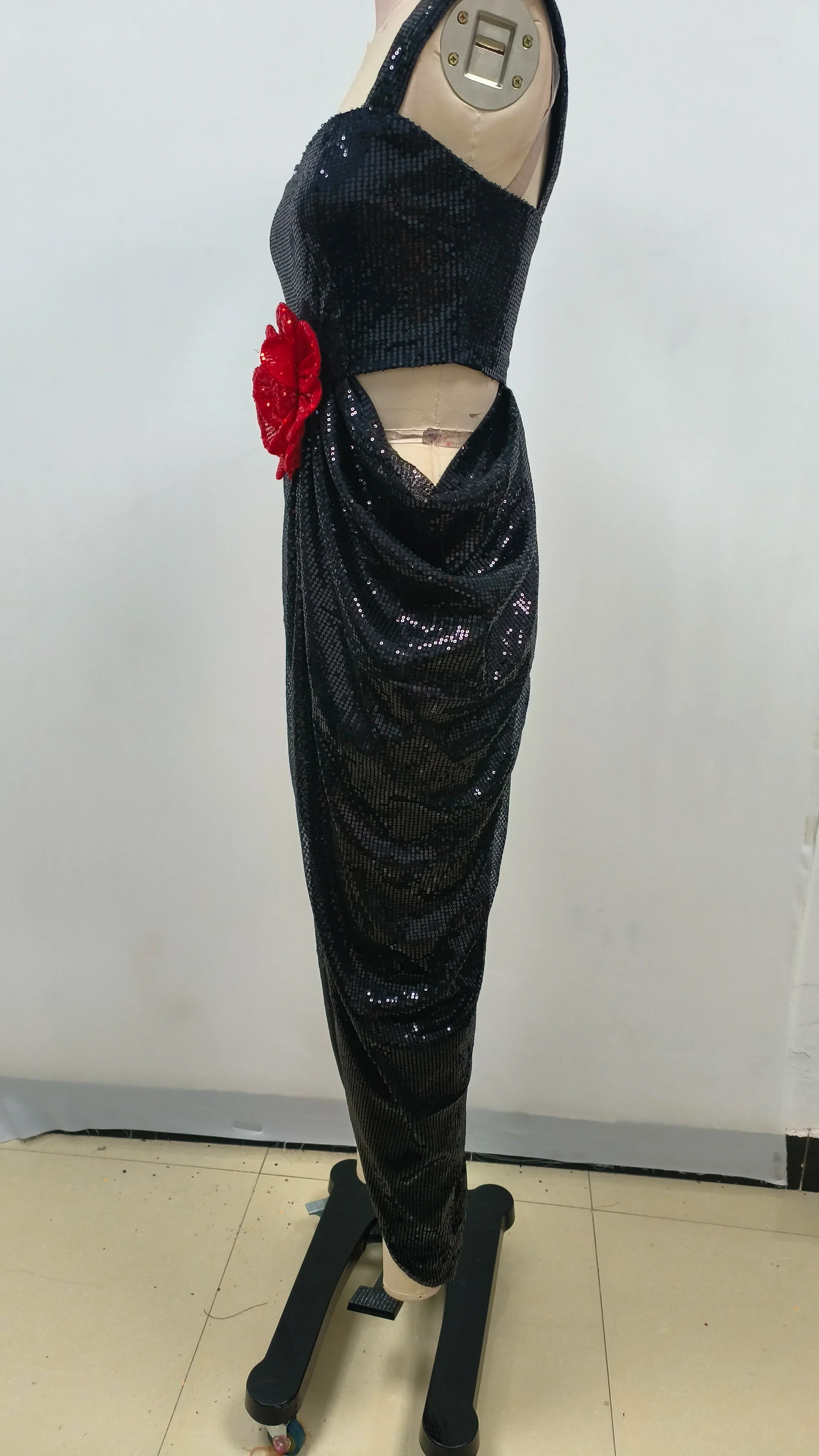Shinning Black Sequins Women Sleeveless Sexy Square Collar Bodycon Long Dress Nightclub Party Celebrate Singer Stage Wear - Image 3
