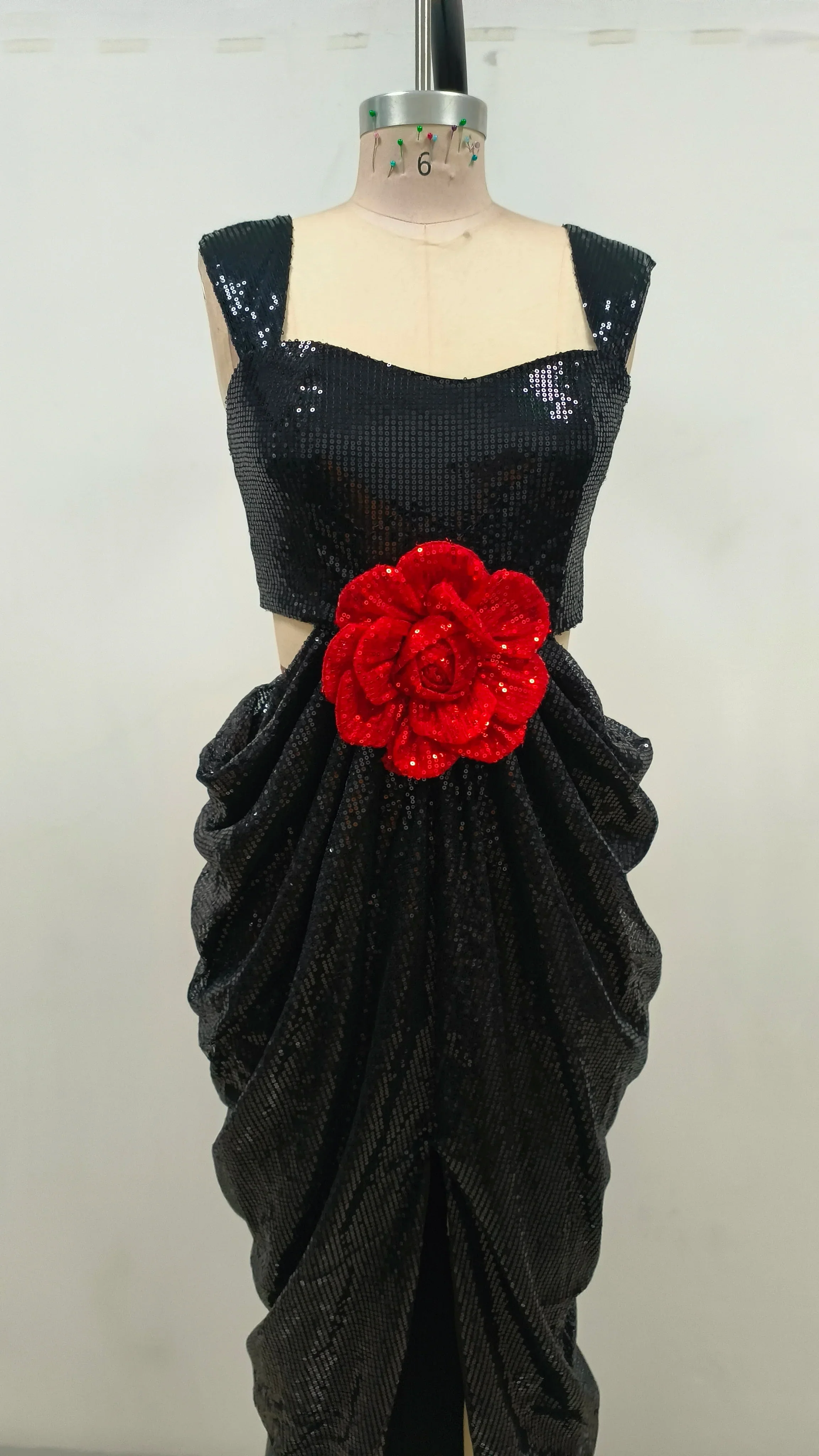 Shinning Black Sequins Women Sleeveless Sexy Square Collar Bodycon Long Dress Nightclub Party Celebrate Singer Stage Wear - Image 4