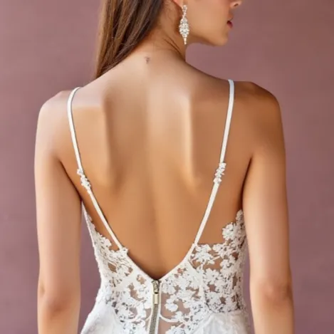 Short Mini Wedding Dress for Petite Brides Wanting a Unique Style - Image 5