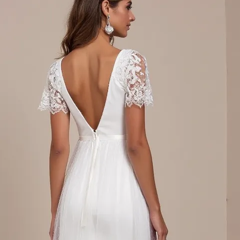 Short Wedding Dress for Modern Brides Wanting a Unique Style - Image 5