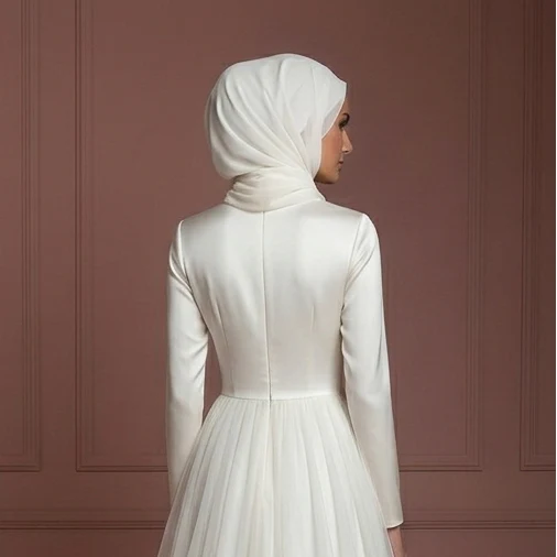 Silk & Tulle Elegant Bridal Wedding Dress – Ivory Muslim Hijab Outfit - Image 5