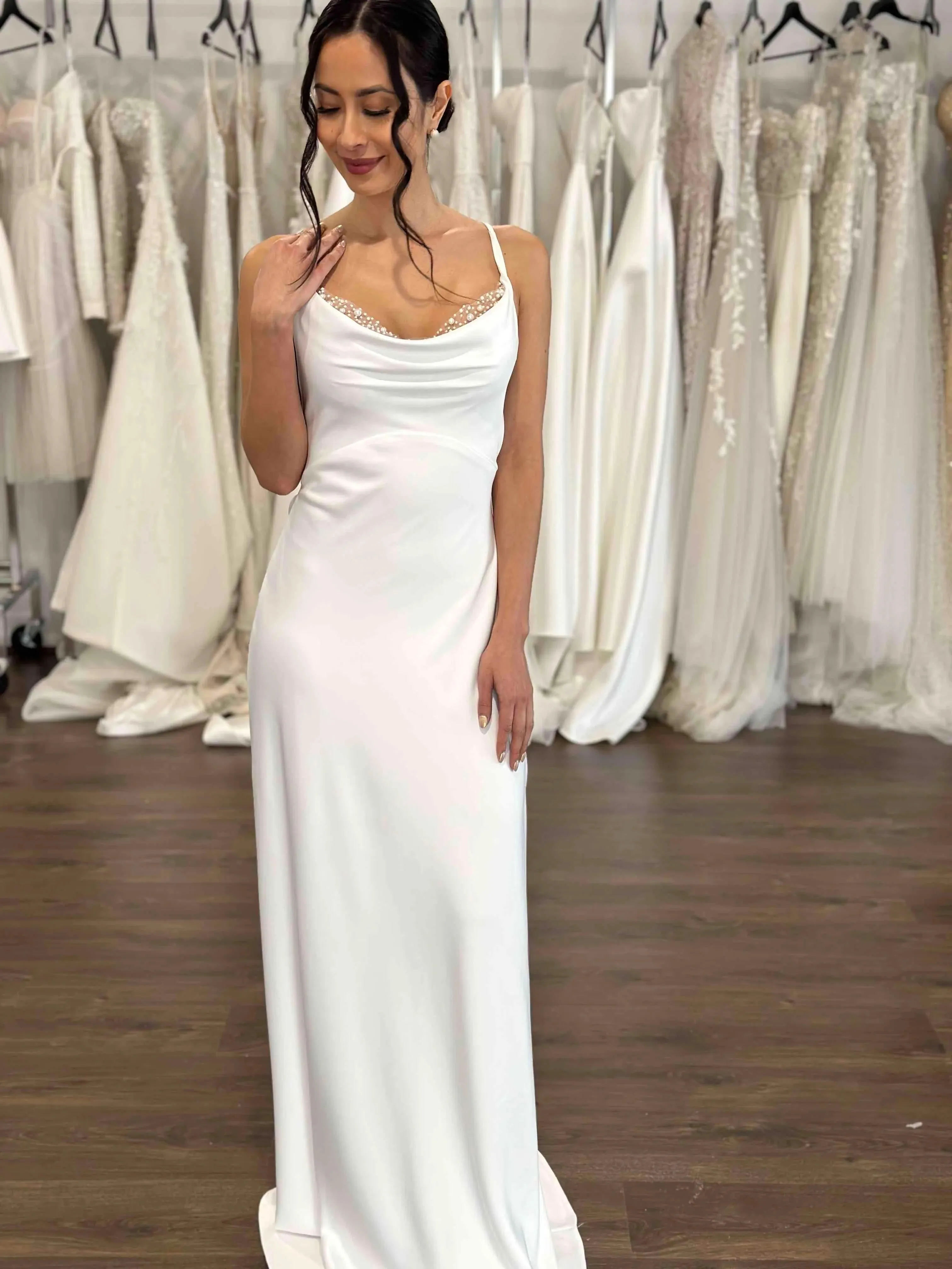 Pearl beaded lace detail with Adjustable straps Bridal Gown Vestido De Novia Satin Skirt Bow Wedding Dress Court Train Dress