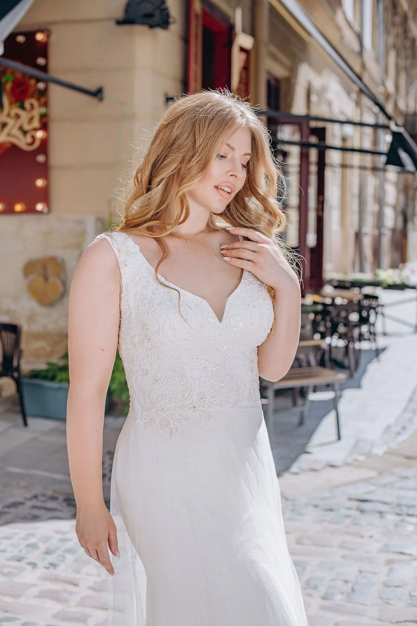 Simple Wedding Dresses Plus Size V Neck Sleeveless Bride Gowns Appliques Back Zipper Floor Length Tulle Mermaid Robe De Mariee - Image 4