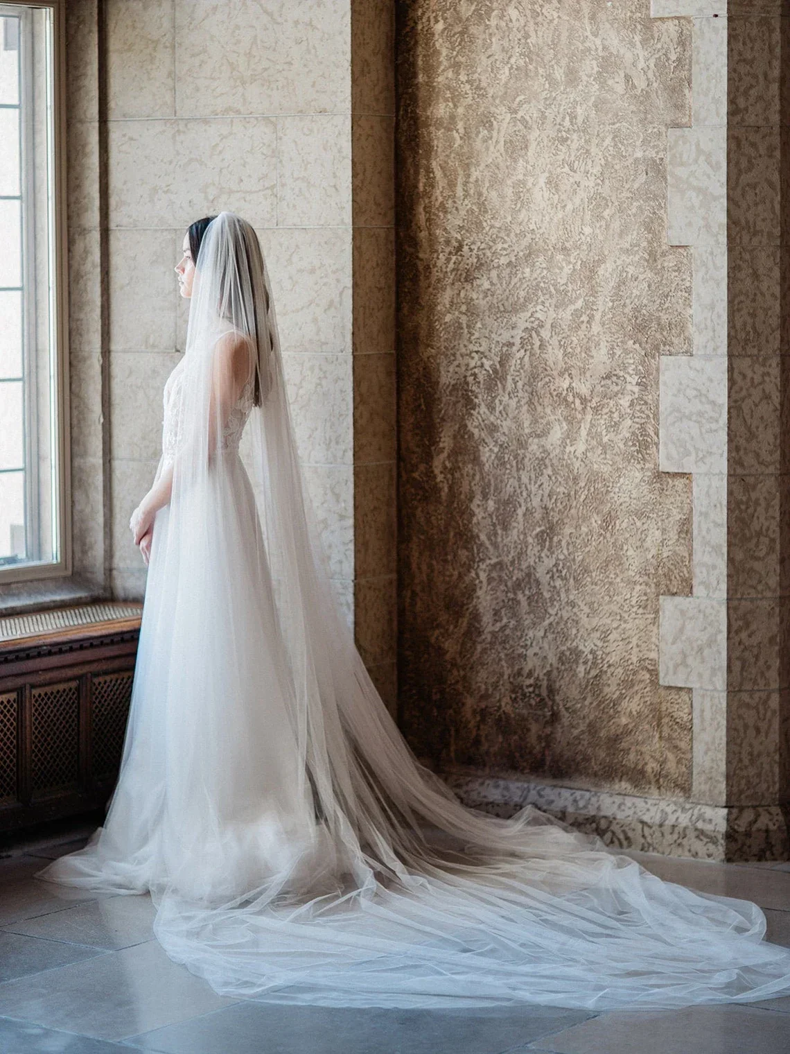 Single-Layer Cut Edge Bridal Veil Extra Wide Soft Tulle Top Gather Add a Metal Comb  in White , Off-White , Ivory ,Champagne